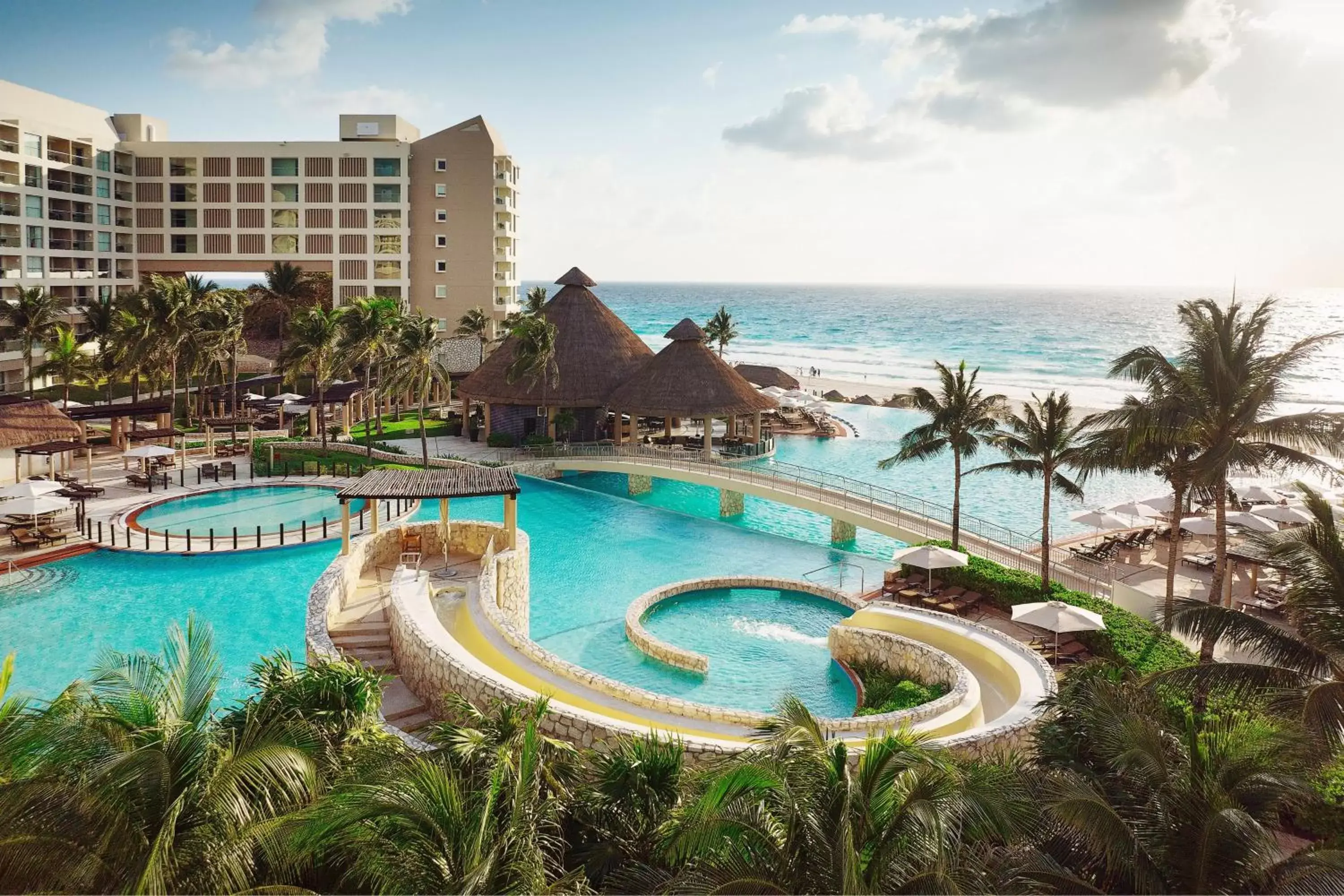 Swimming pool, Pool View in The Westin Lagunamar Ocean Resort Villas & Spa Cancun