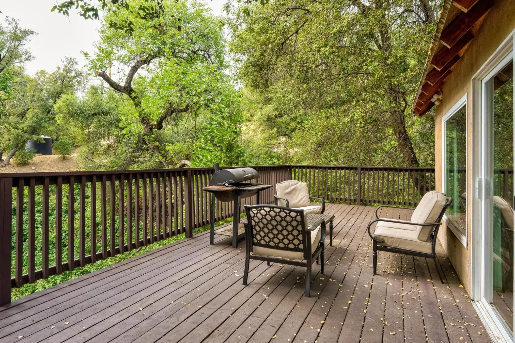 Balcony/Terrace in Mountain Trail Lodge and Vacation Rentals