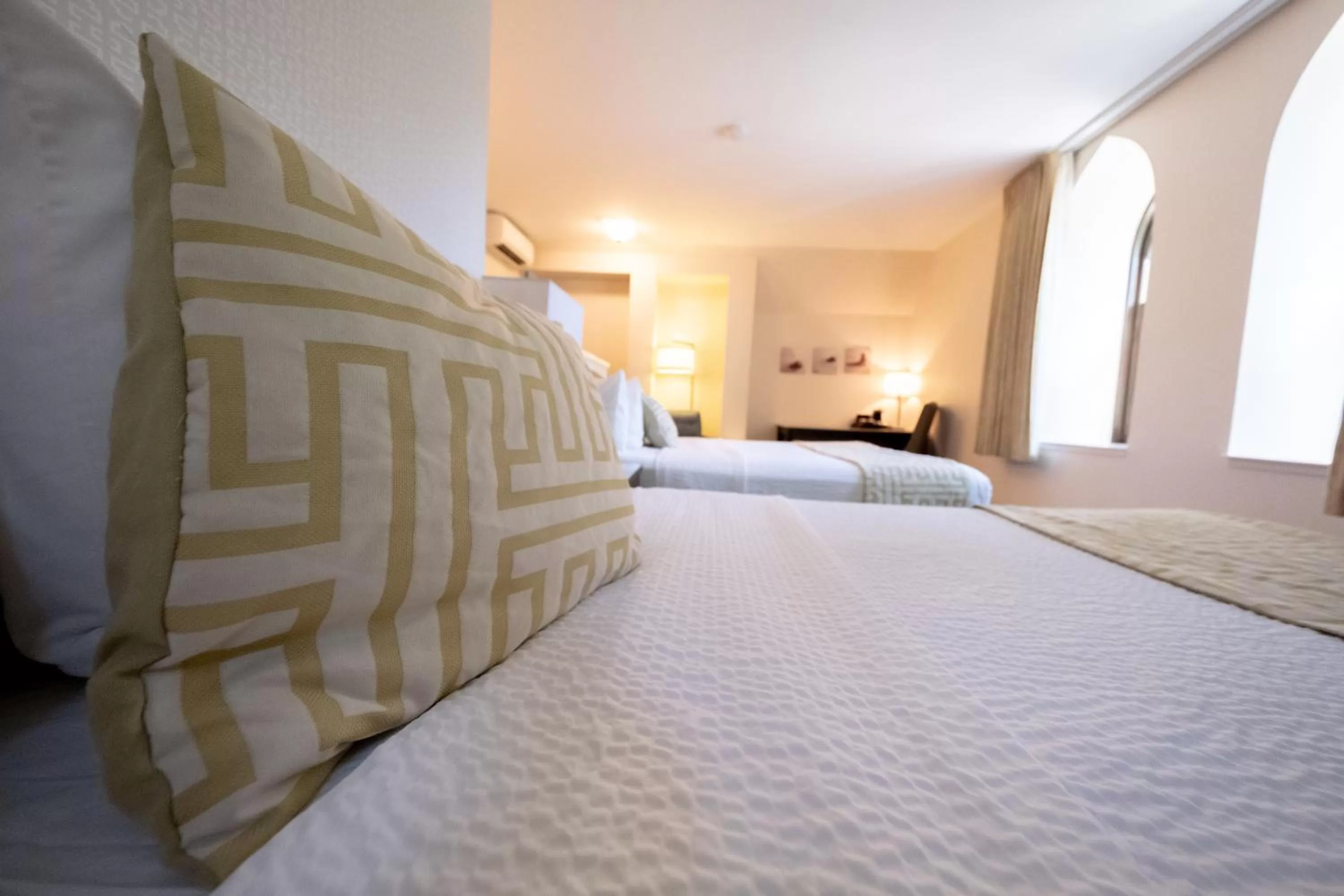 Bedroom, Bed in The Inn at Shattuck - St. Mary's