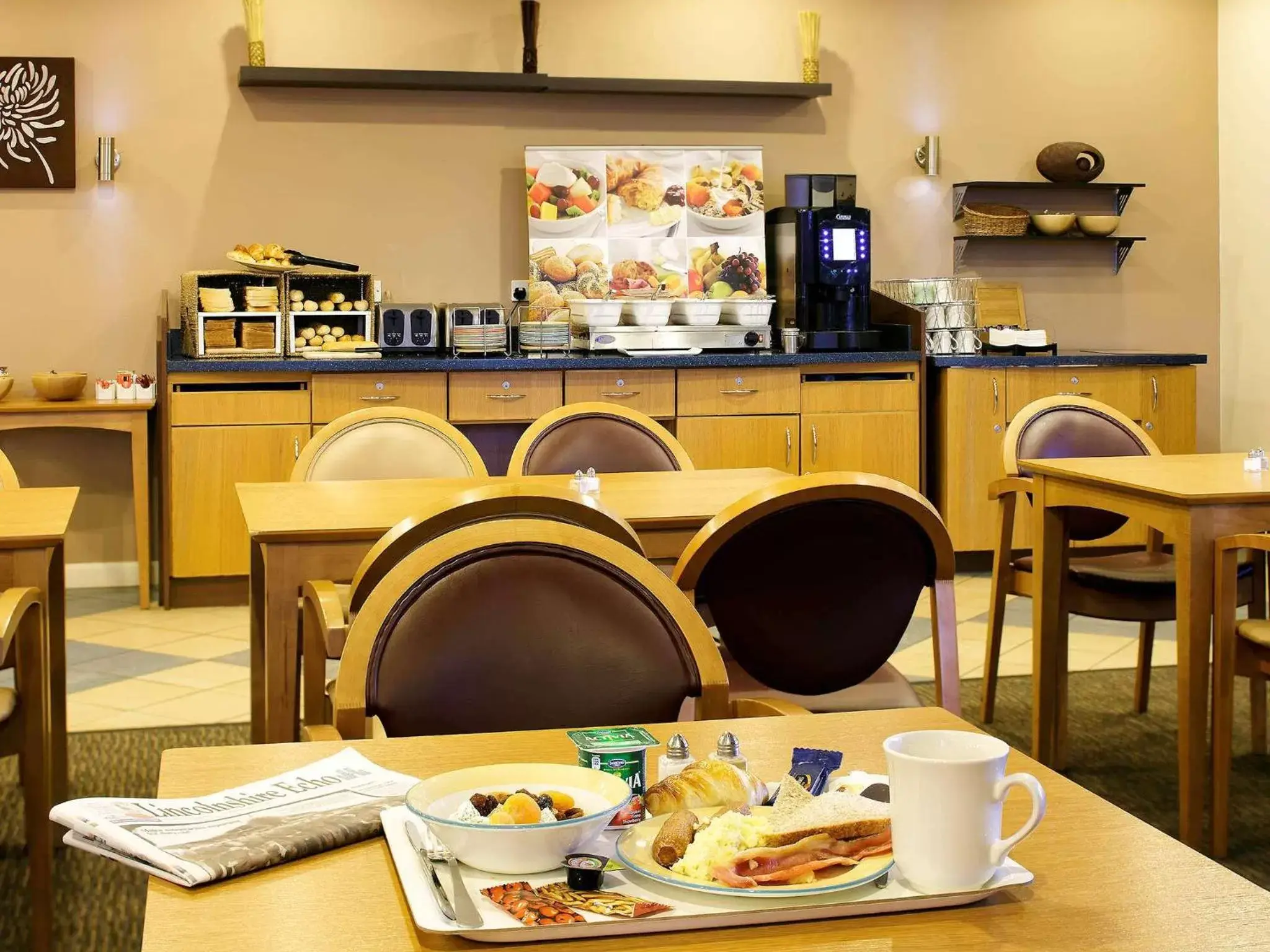 Restaurant/places to eat in ibis Lincoln Restaurant/places to eat in ibis Lincoln