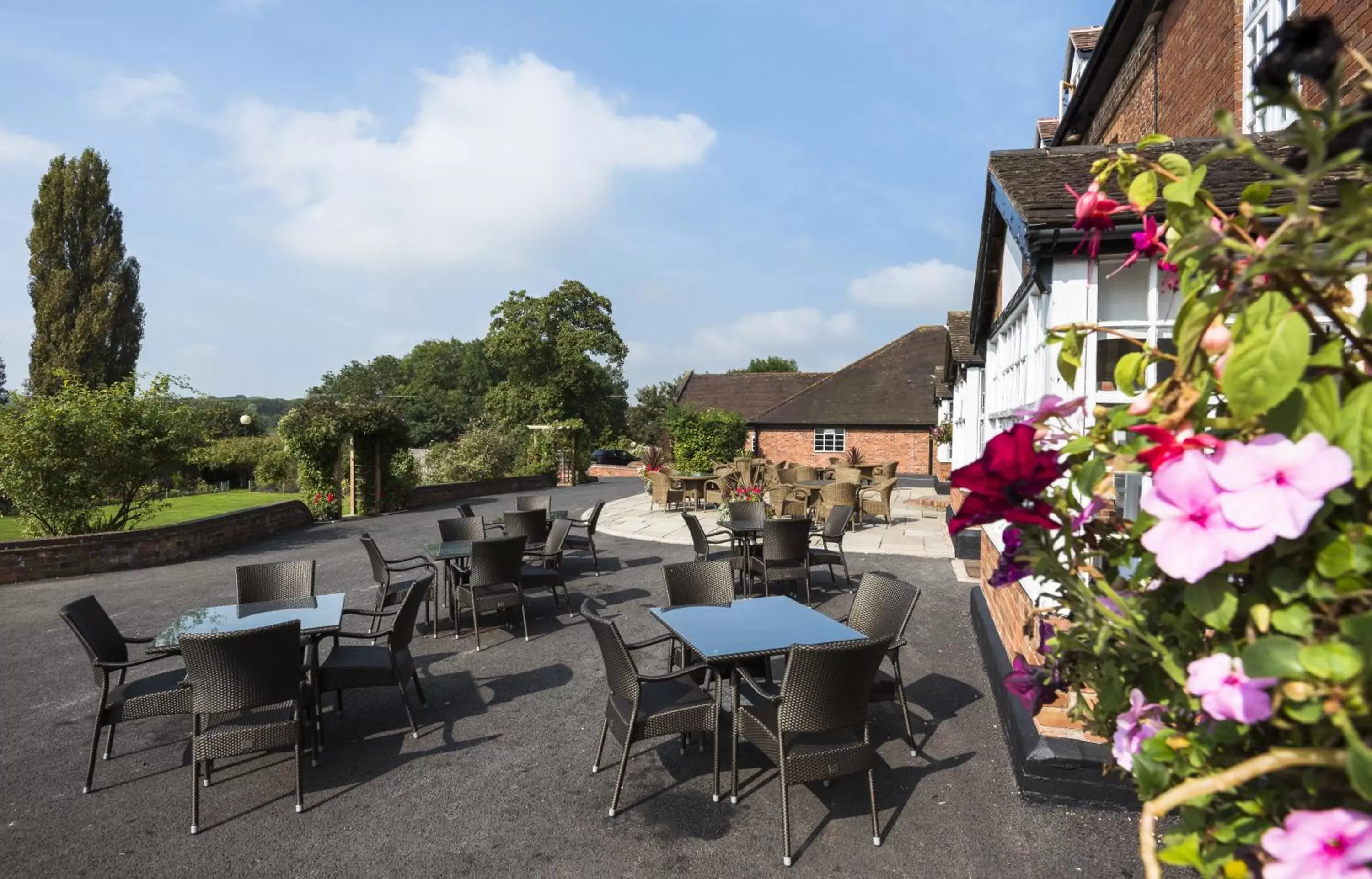 Garden, Restaurant/Places to Eat in Worcester Bank House Hotel Spa & Golf; BW Premier Collection