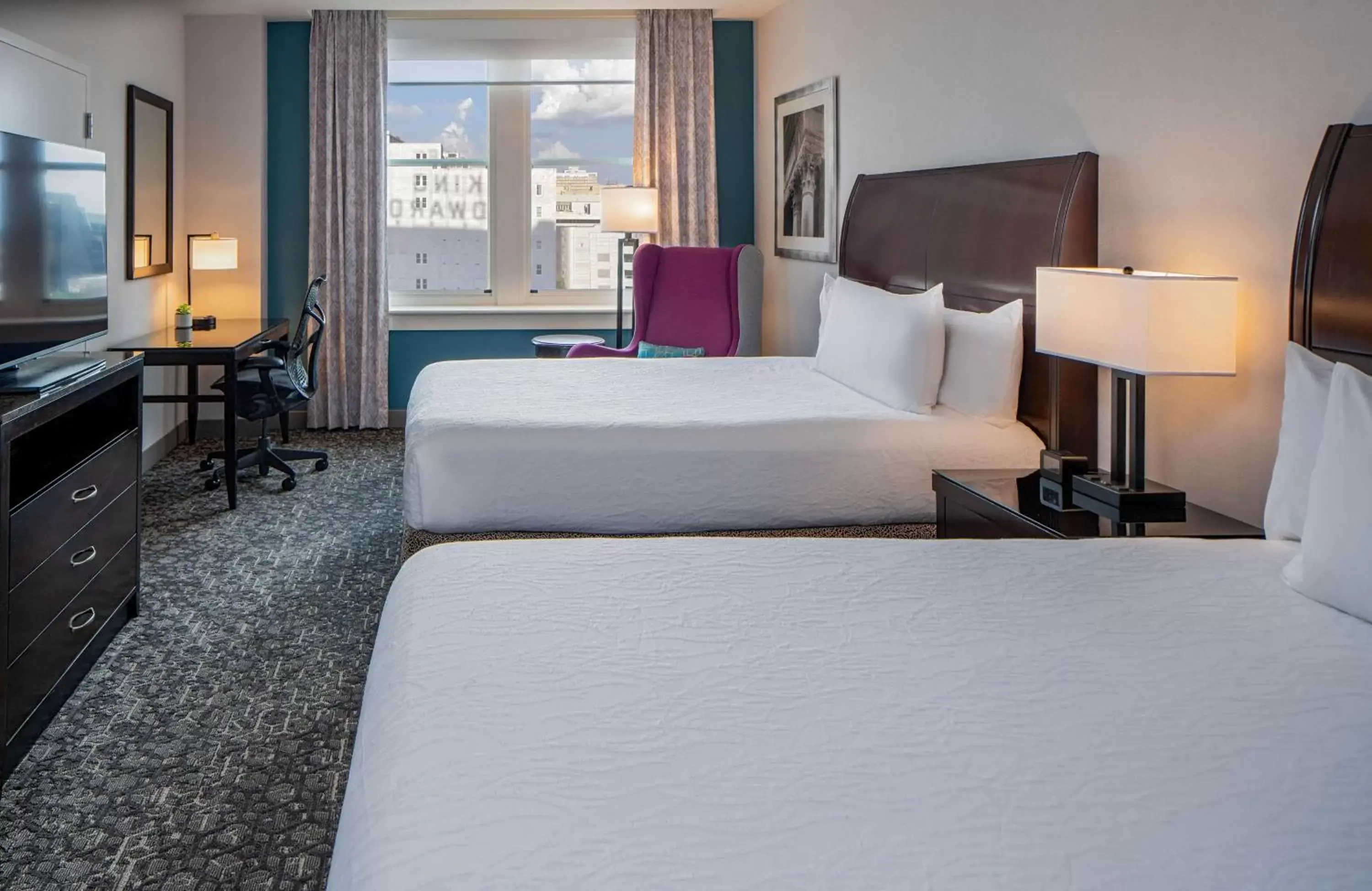 Bed in Hilton Garden Inn Jackson Downtown Bed in Hilton Garden Inn Jackson Downtown