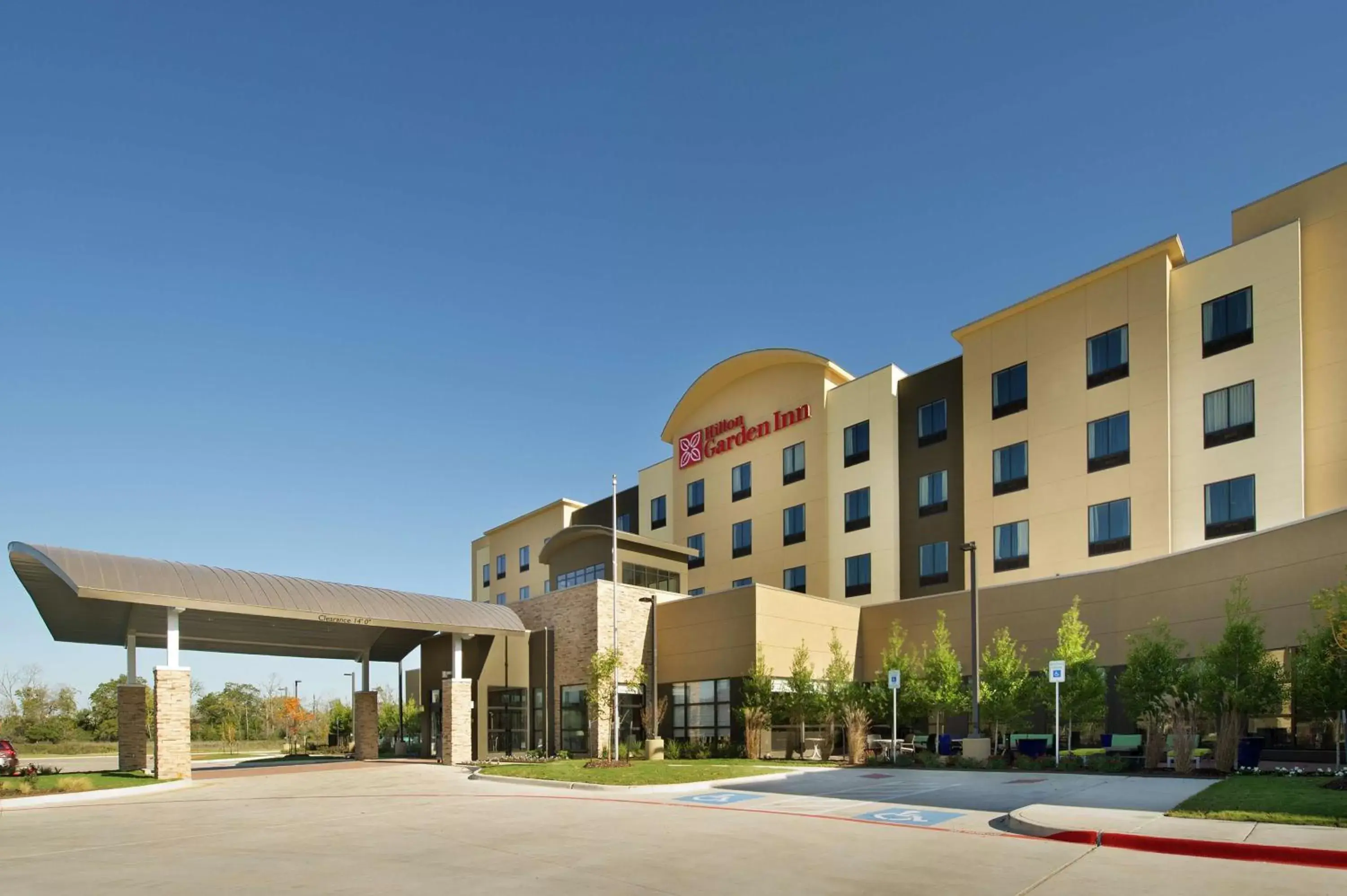 Property building in Hilton Garden Inn College Station Property building in Hilton Garden Inn College Station