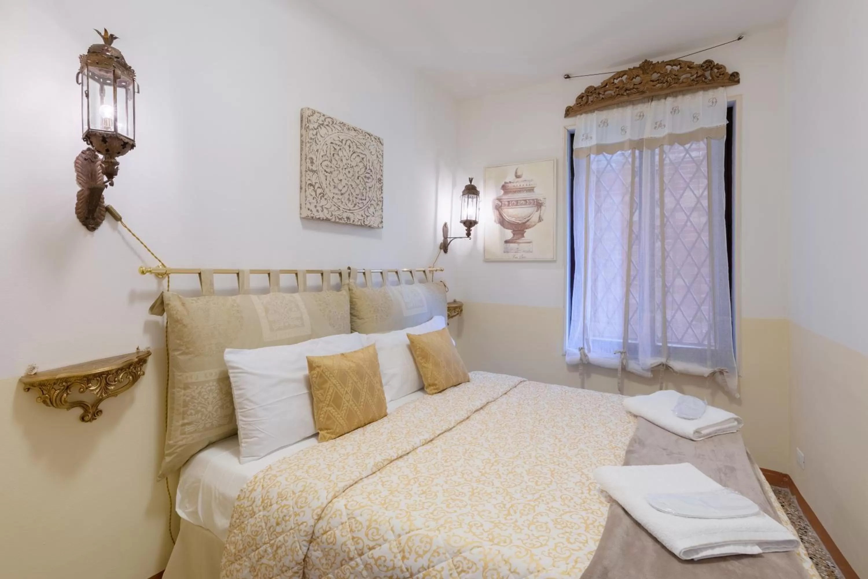 Bed in Hotel Mezzo Pozzo