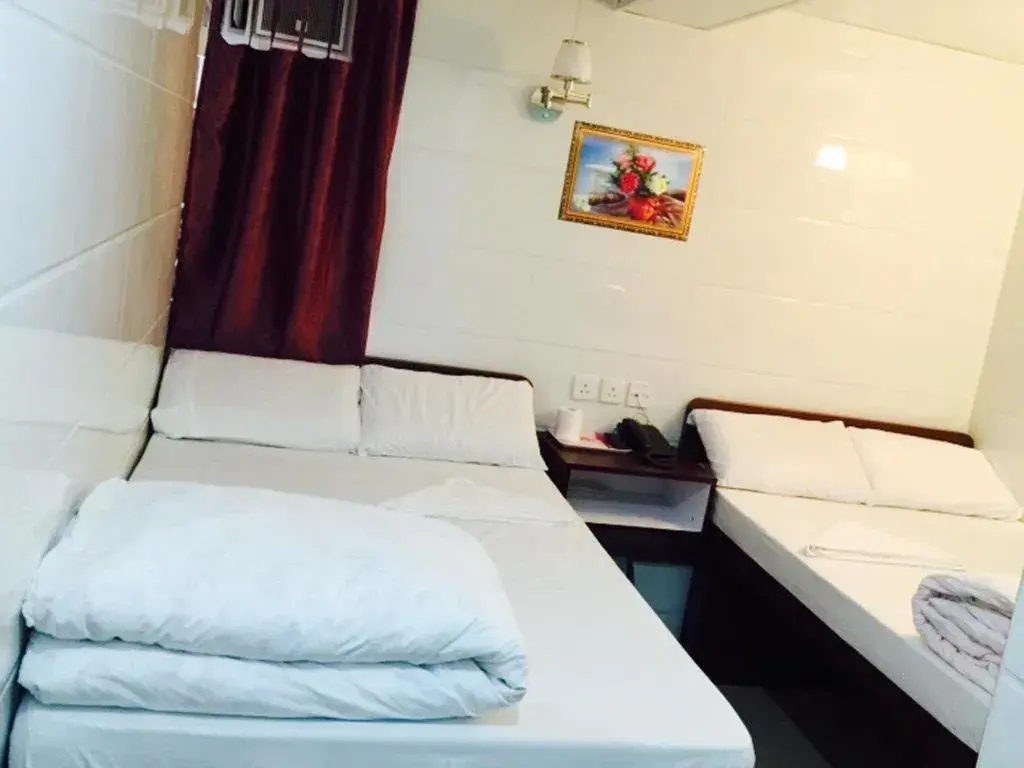 Bed in Pay-less Guesthouse (7/F-A9 )