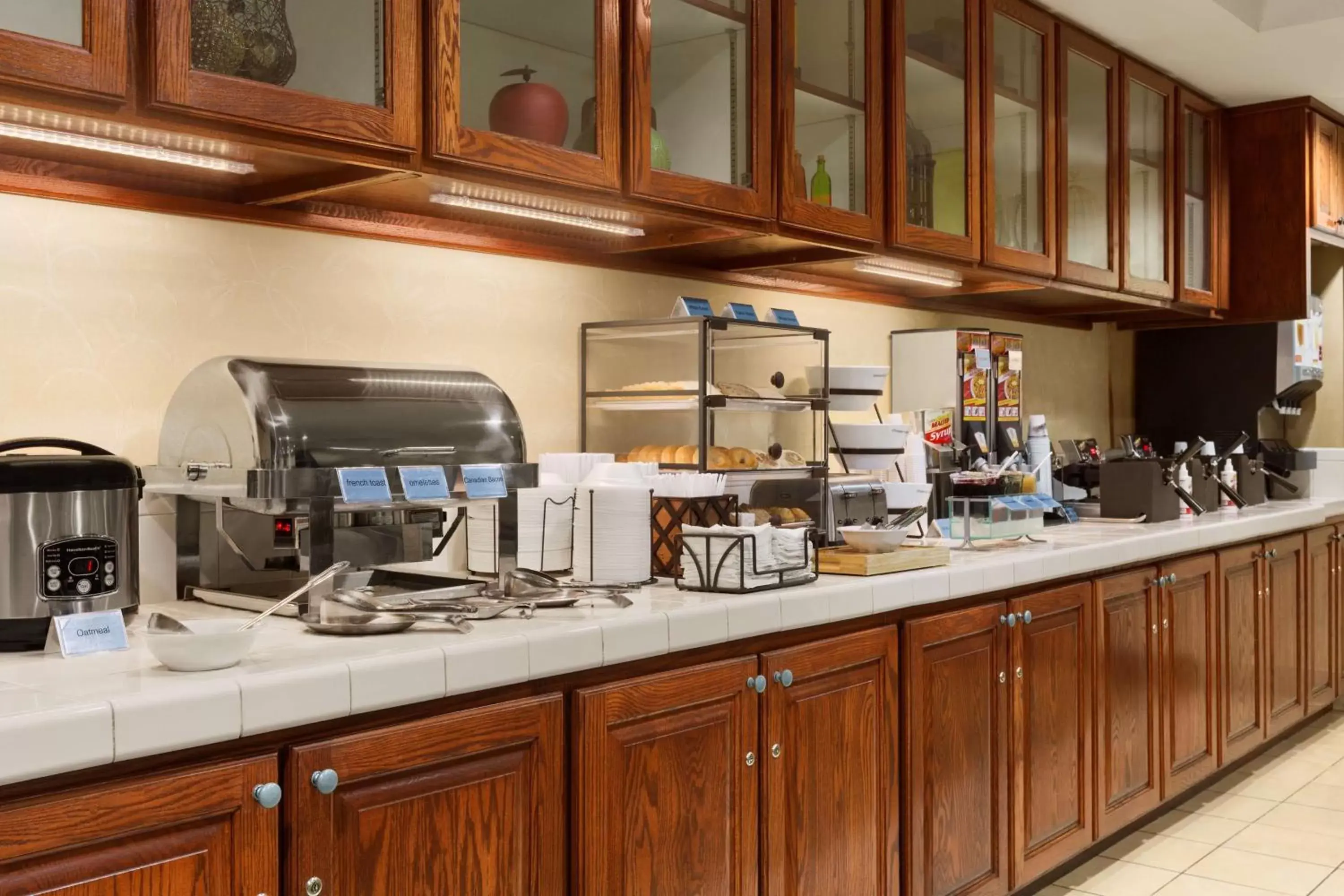 Restaurant/Places to Eat in Country Inn & Suites by Radisson, Macon North, GA