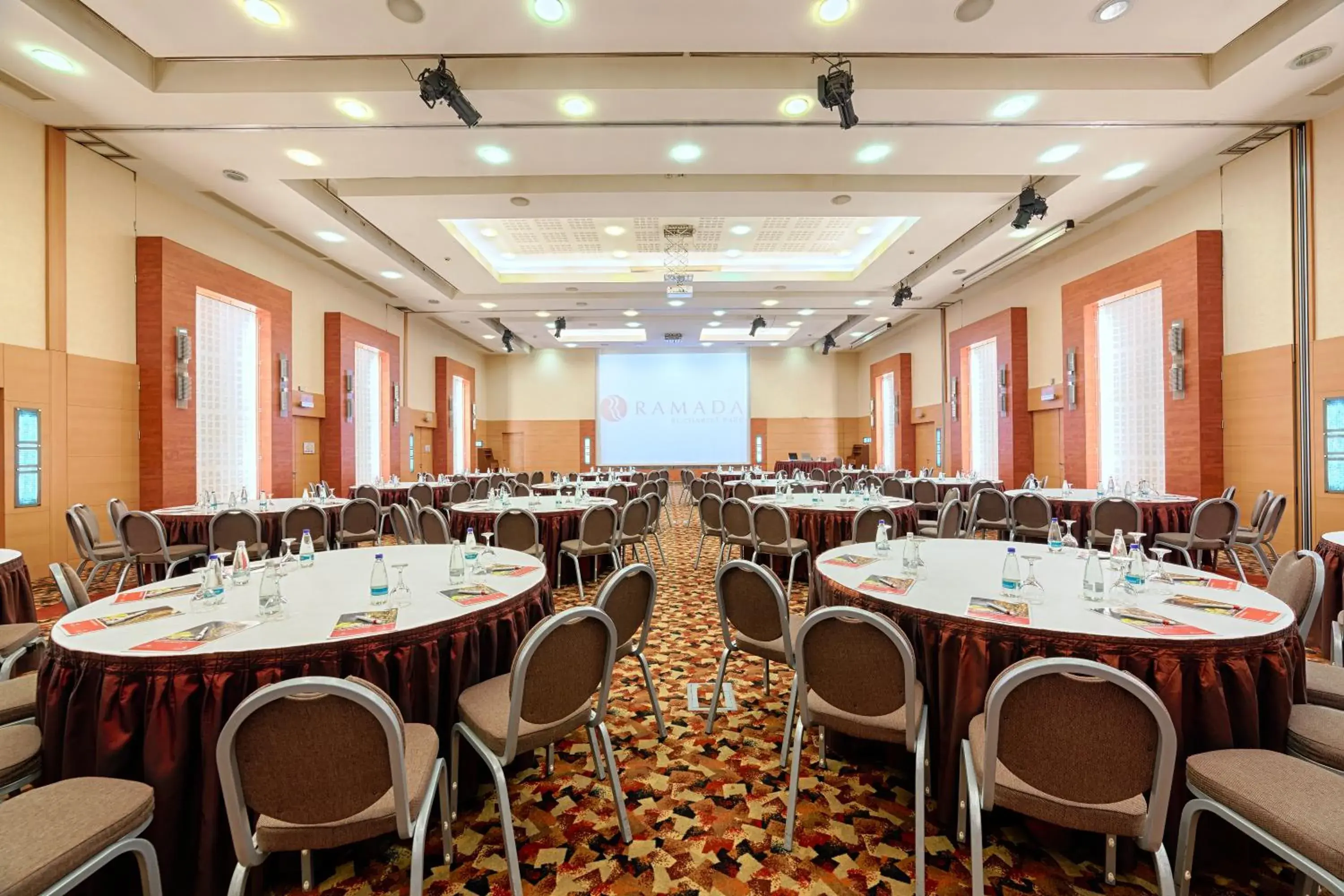 Banquet/Function facilities in Ramada Plaza by Wyndham Bucharest Convention Center