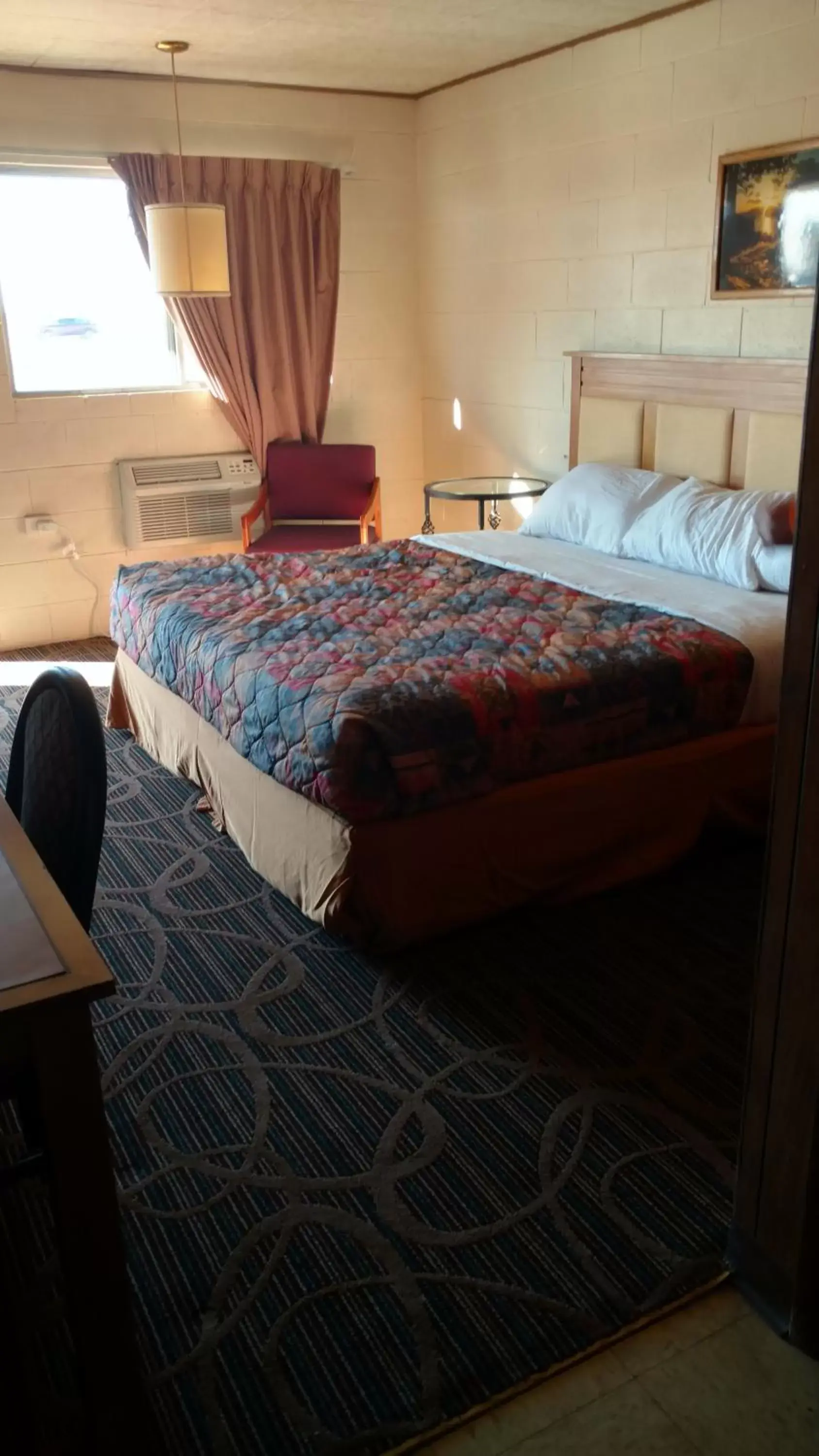 Bedroom, Bed in 1st Inn