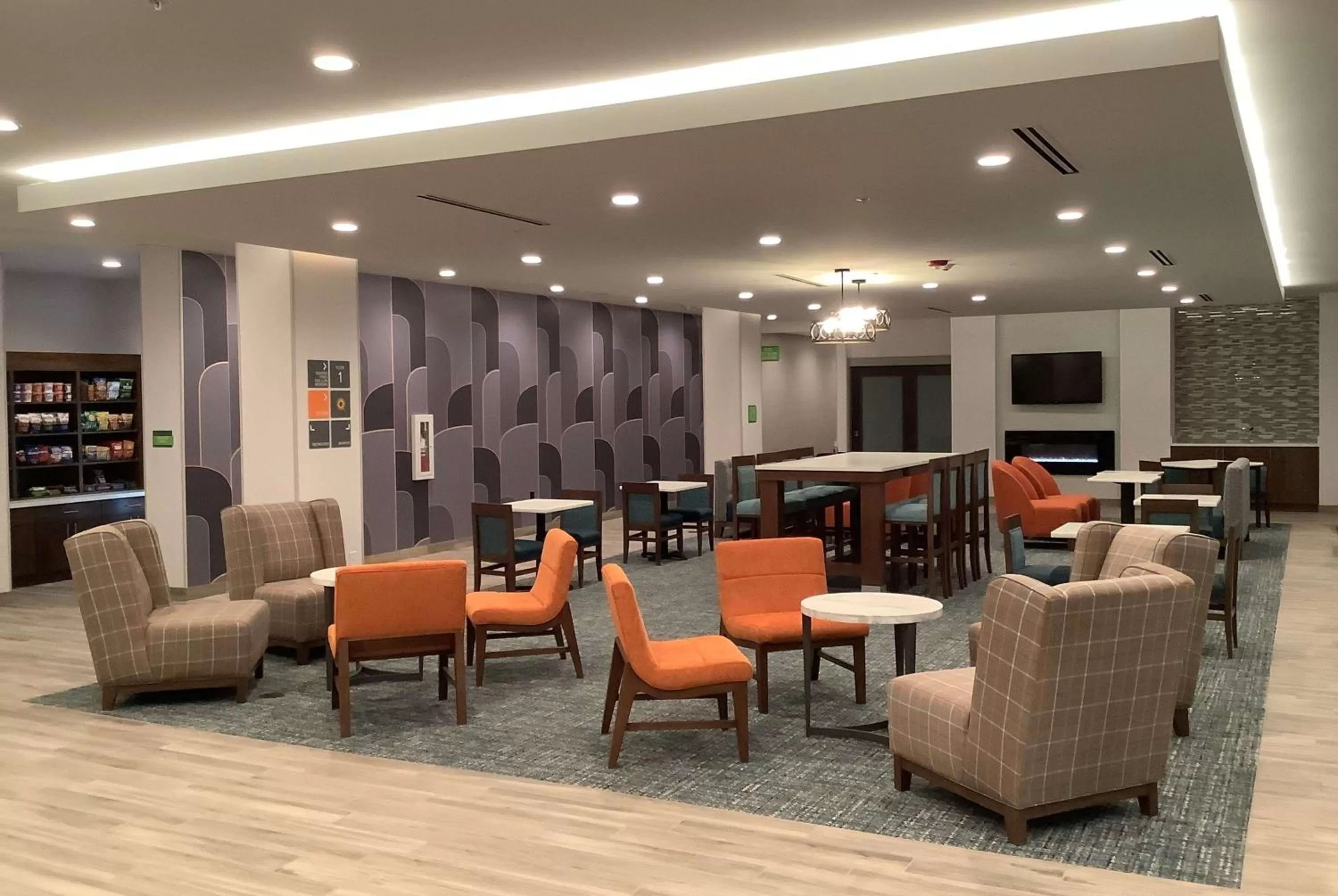 Lobby or reception in La Quinta Inn & Suites by Wyndham Littleton-Red Rocks