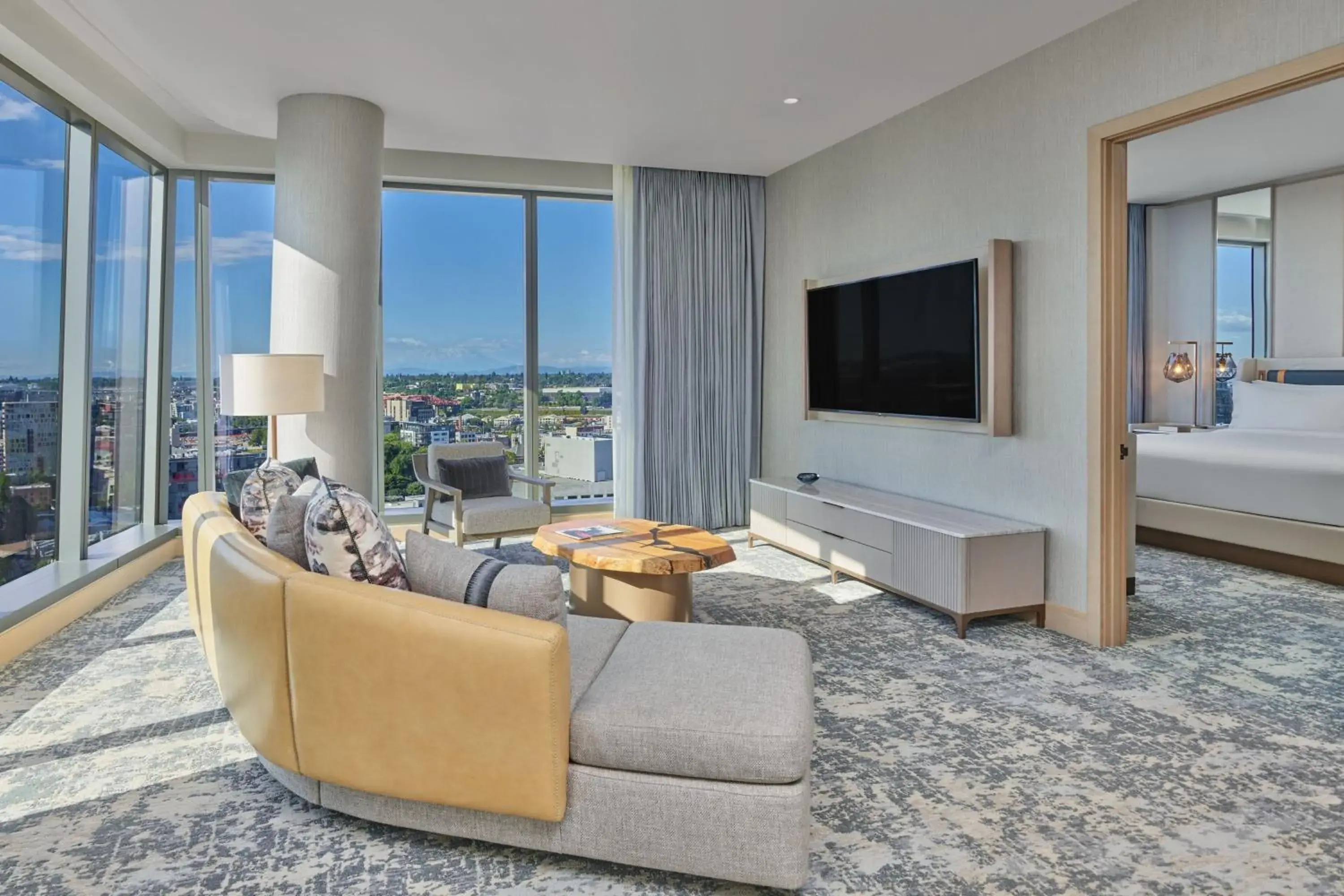 Living room, Seating Area in The Ritz-Carlton, Portland