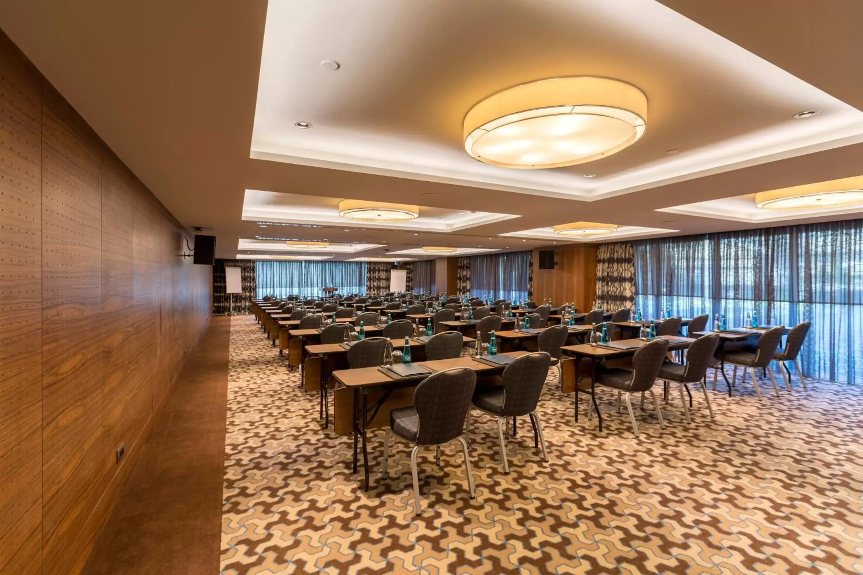 Meeting/conference room, Business Area/Conference Room in Golden Tulip Istanbul Bayrampasa