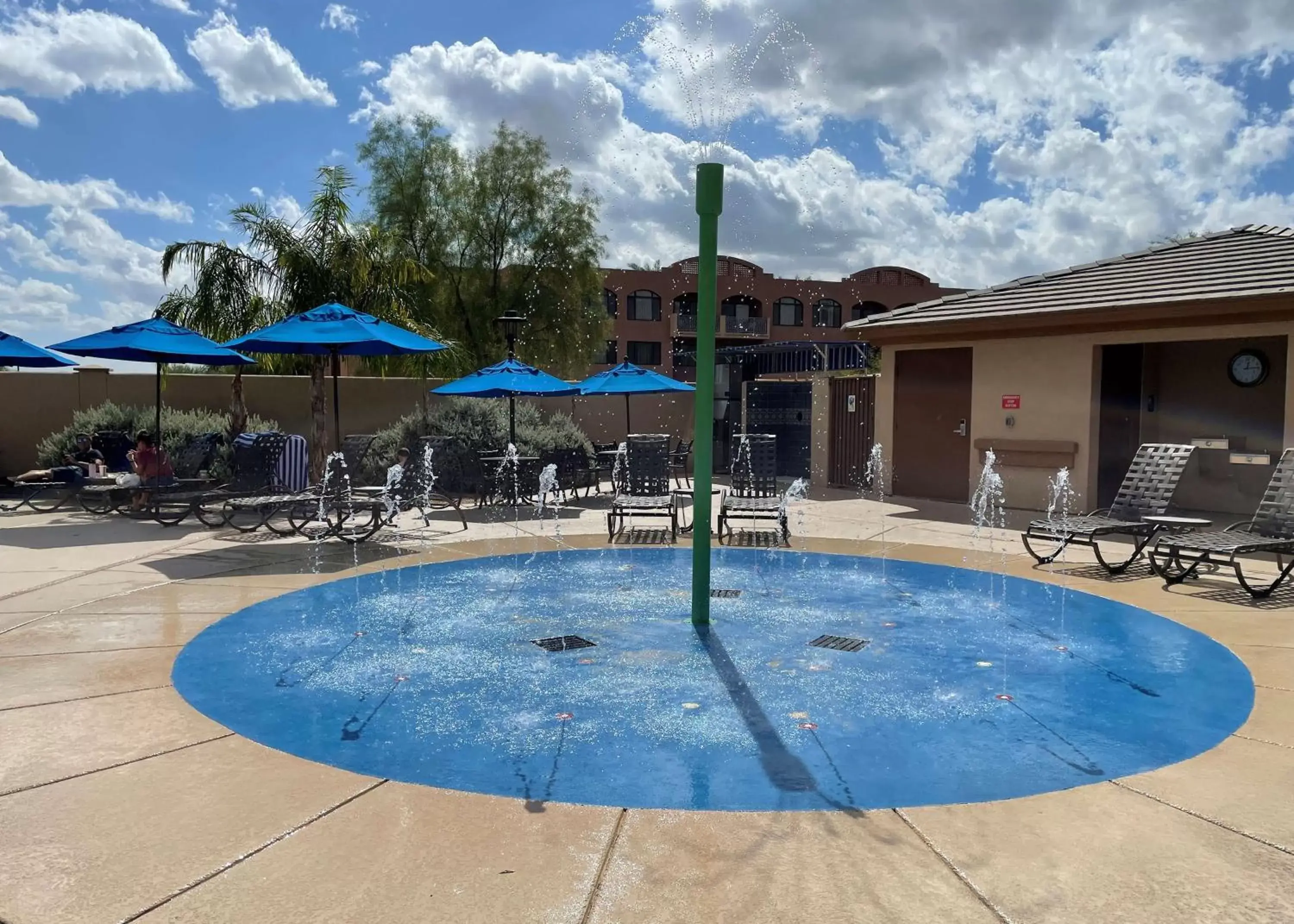 Sports, Swimming Pool in Hilton Vacation Club Scottsdale Links Resort