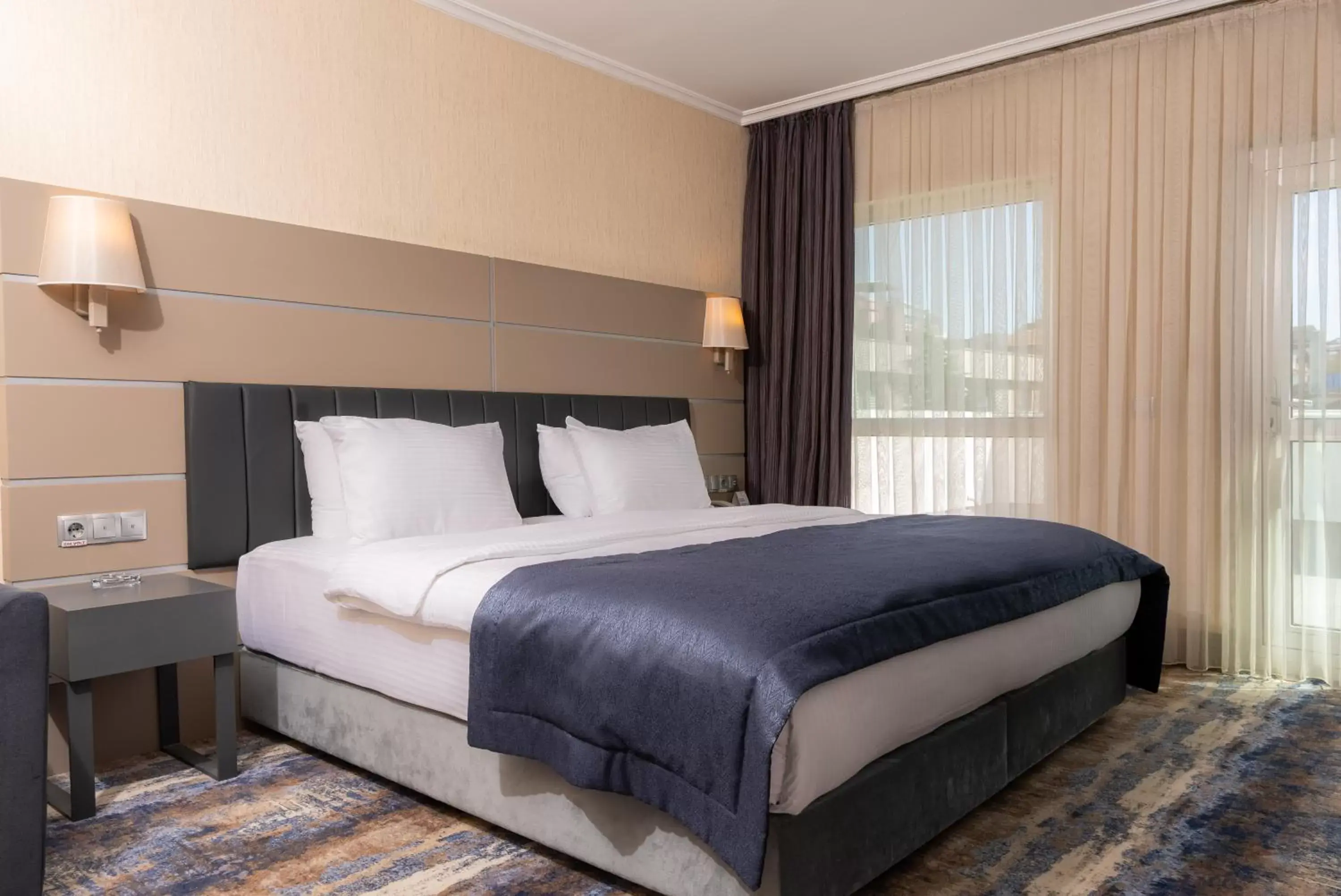 Bed in Ankara Plaza Hotel Bed in Ankara Plaza Hotel