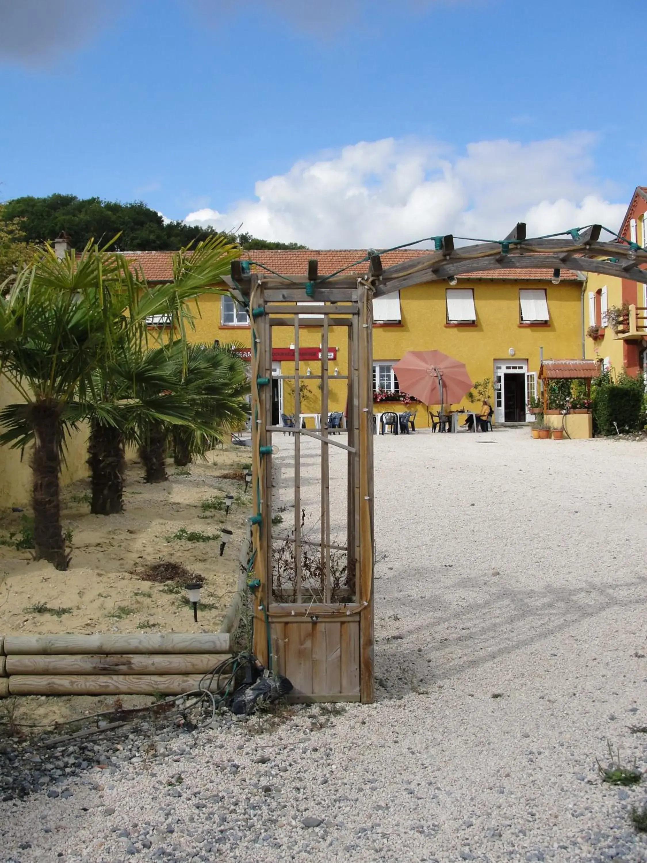 Beach in Logis Hôtel L'Adourable Auberge