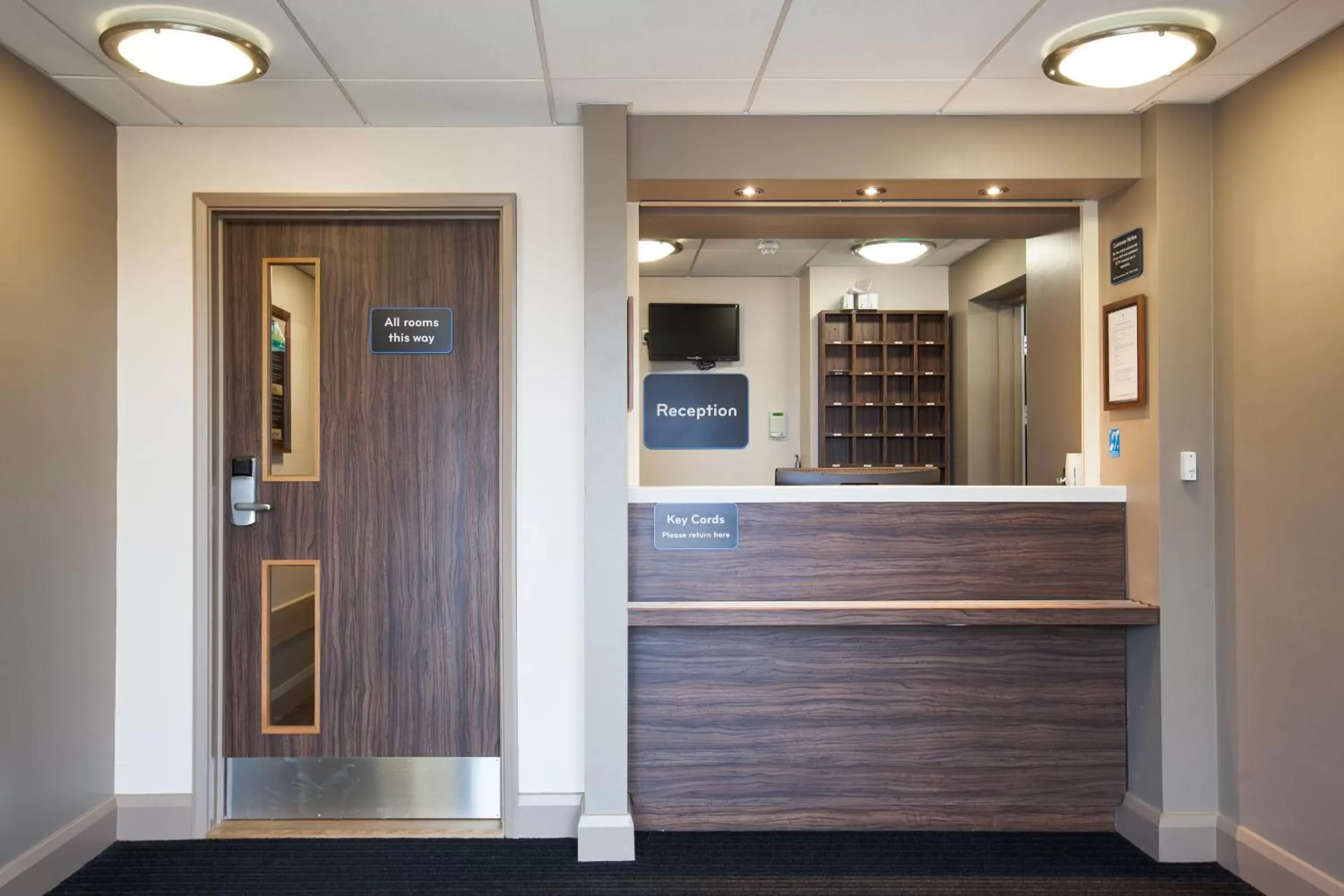 Lobby or reception, Lobby/Reception in Lobster Pot, Bridlington by Marston's Inn