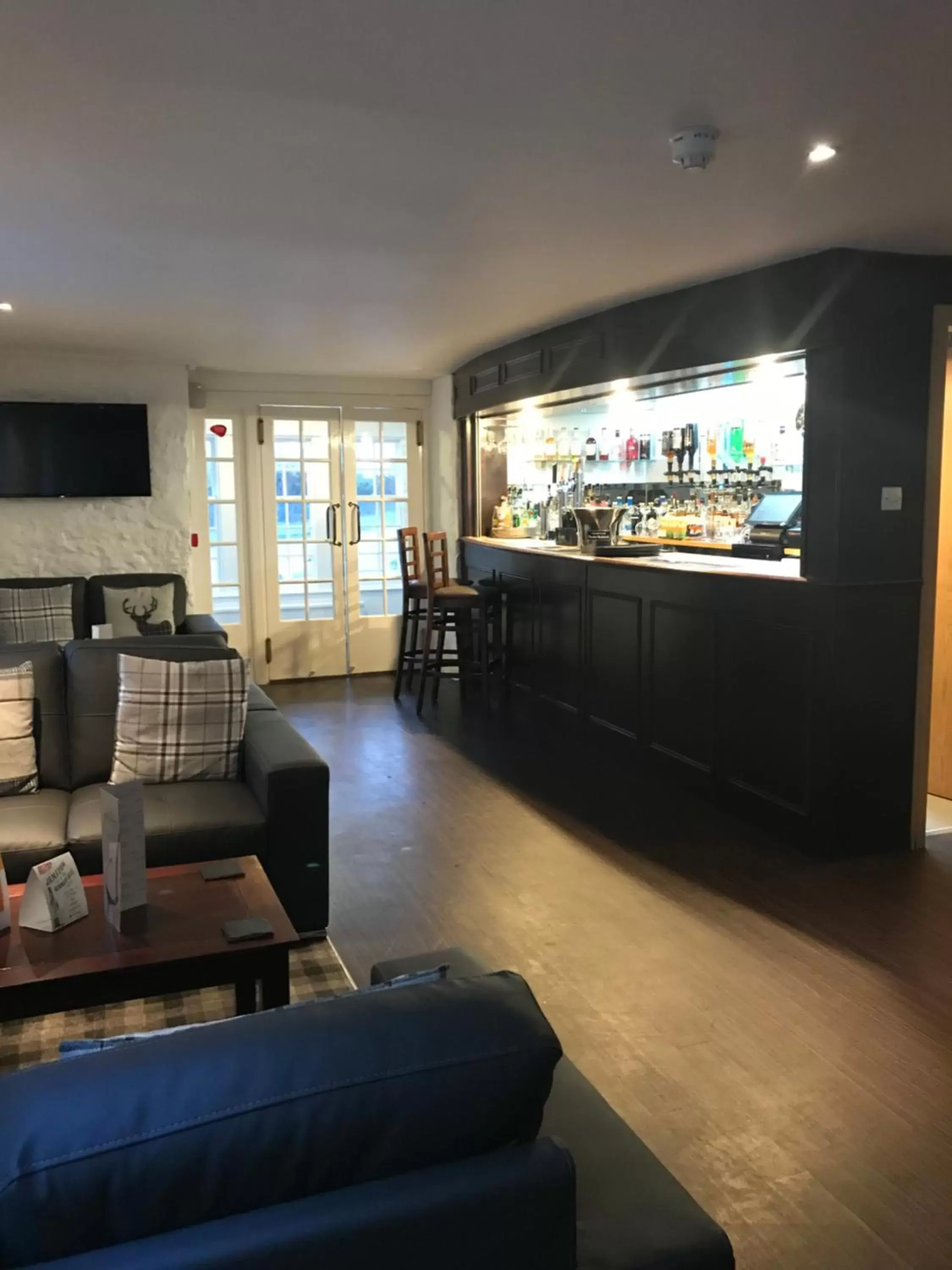 Lounge or bar in The Mill House Hotel