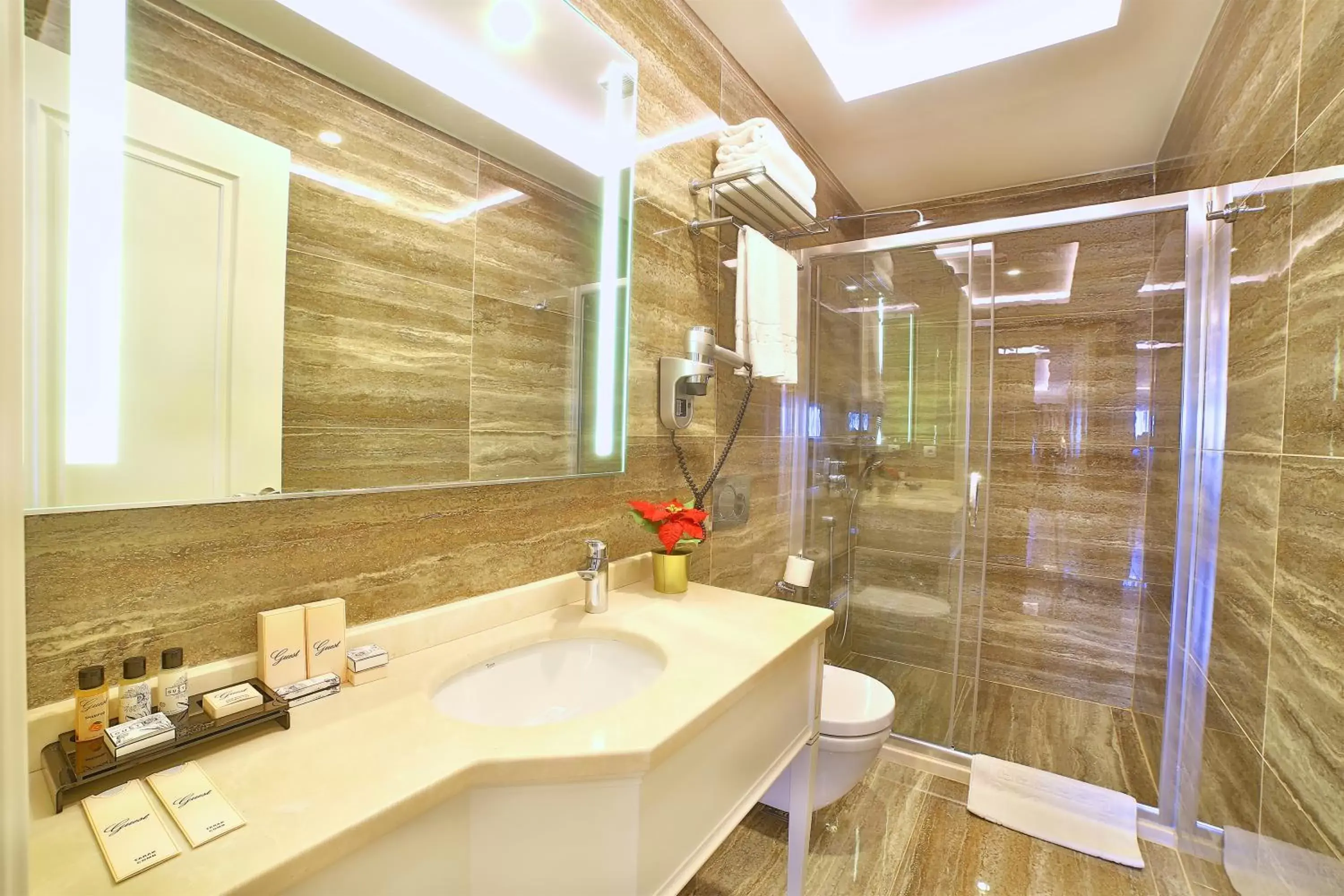 Shower, Bathroom in Büke Hotel