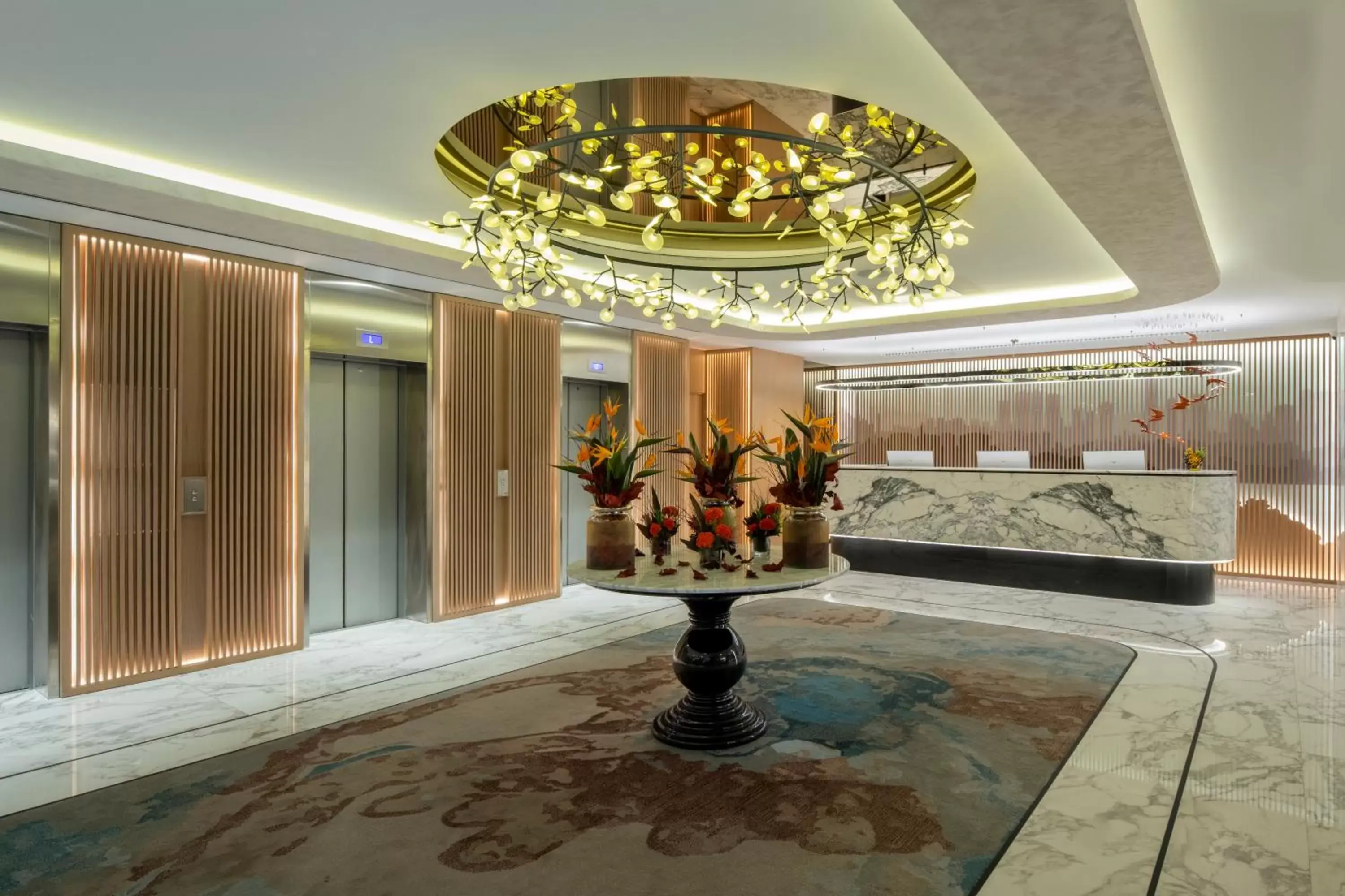 Lobby or reception in Mövenpick Hotel Istanbul Bosphorus