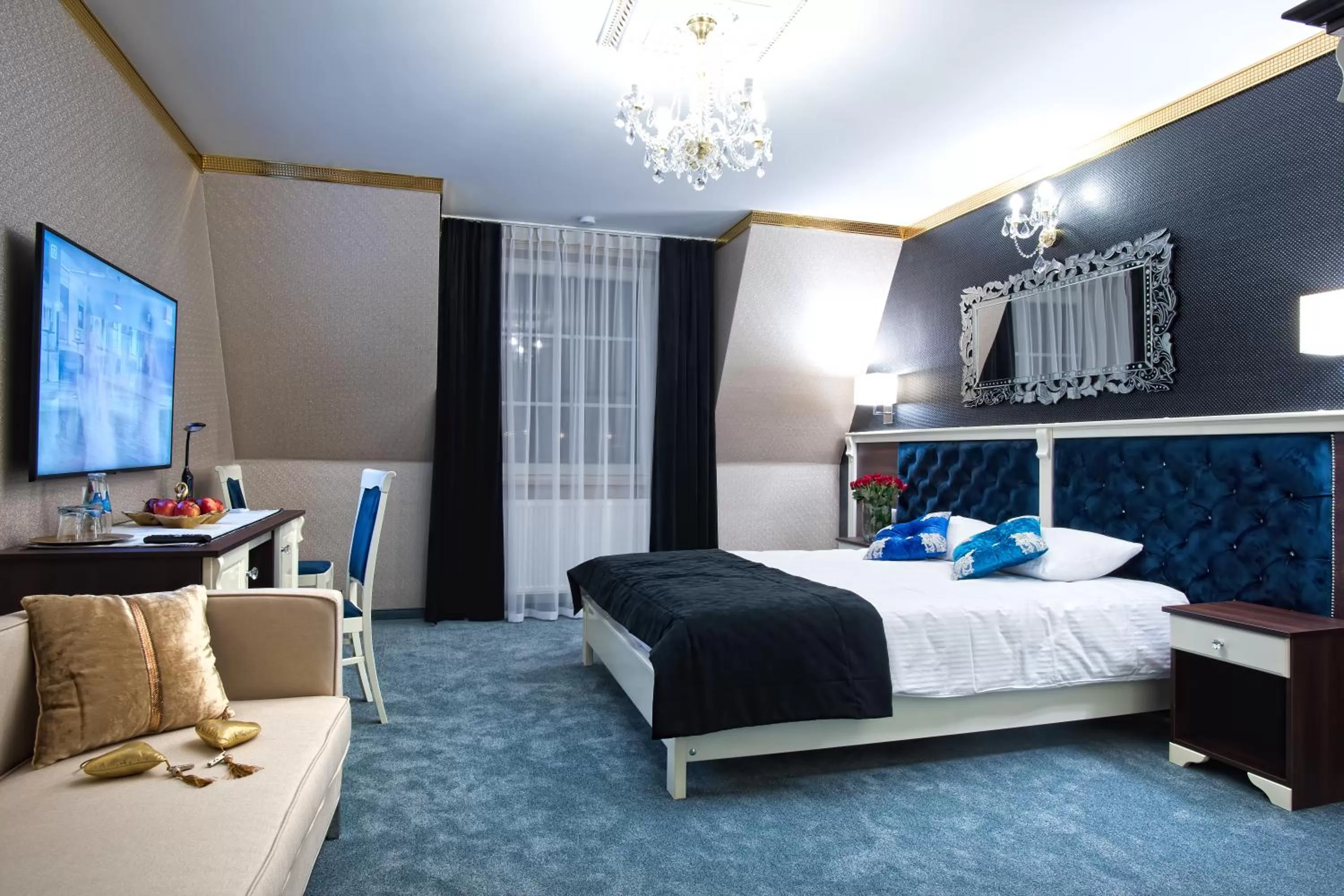 Photo of the whole room in Hotel Campari