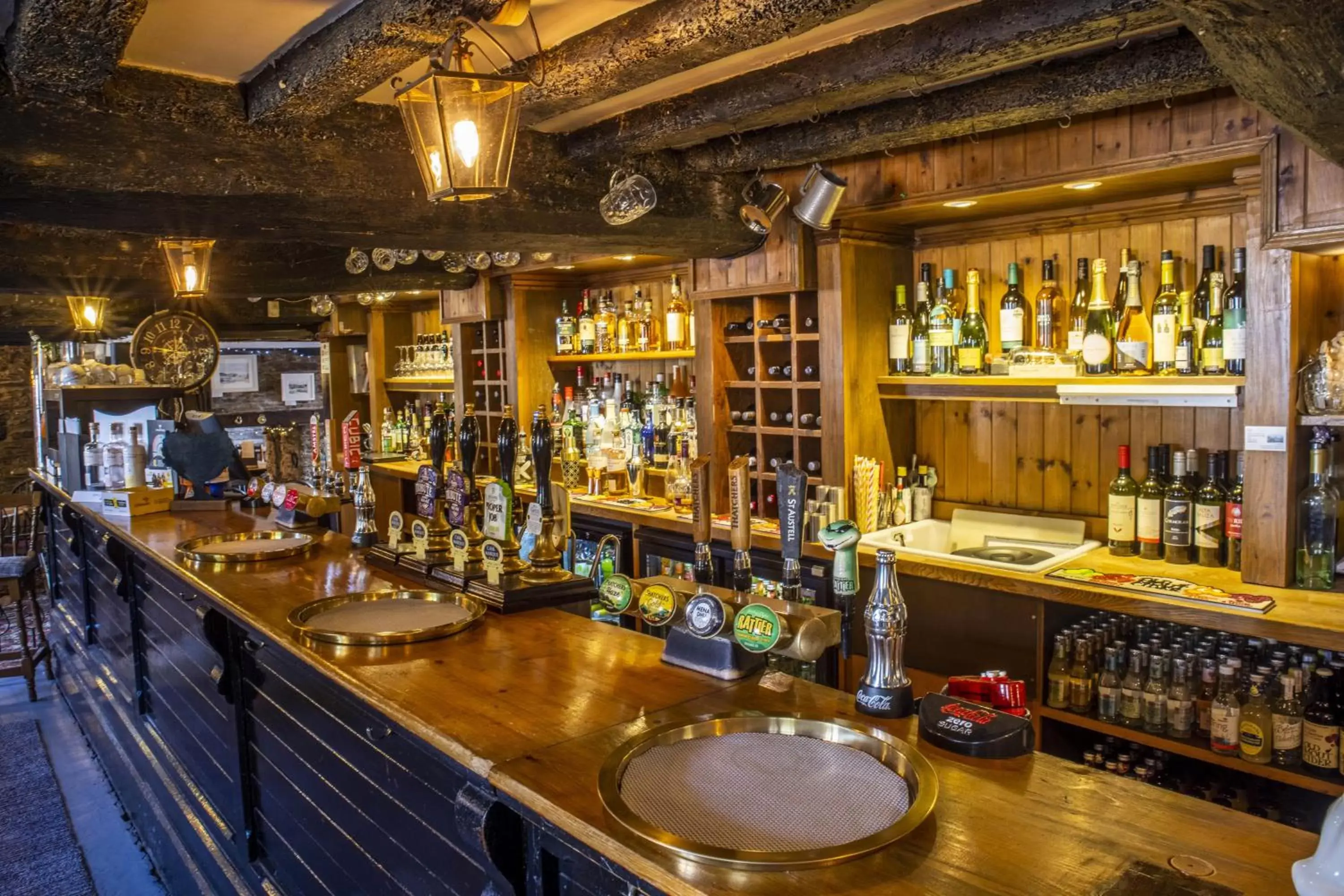 Lounge or bar, Lounge/Bar in Church House Inn, Churchstow