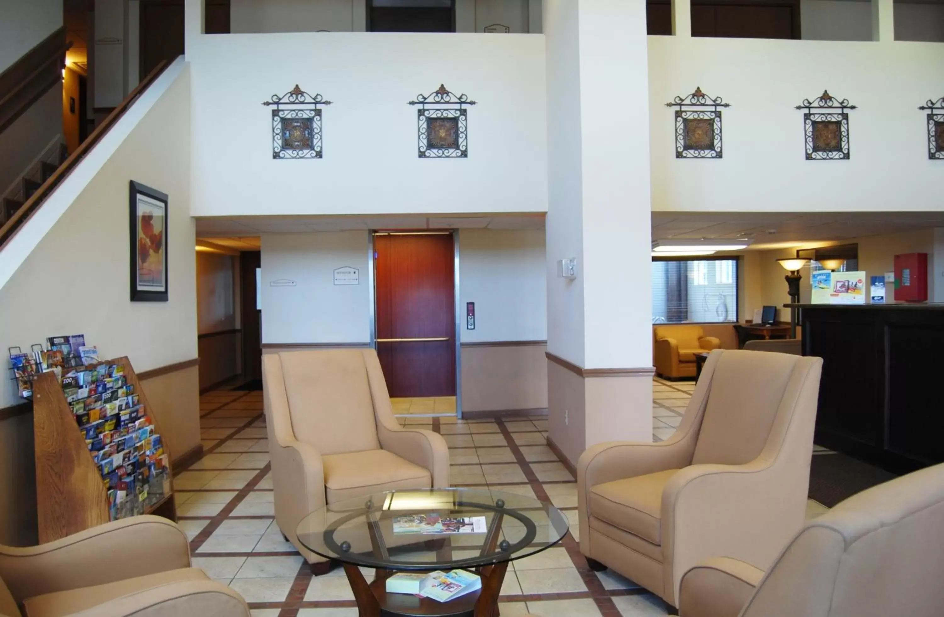 Lobby or reception, Lobby/Reception in Super 8 by Wyndham Oklahoma City