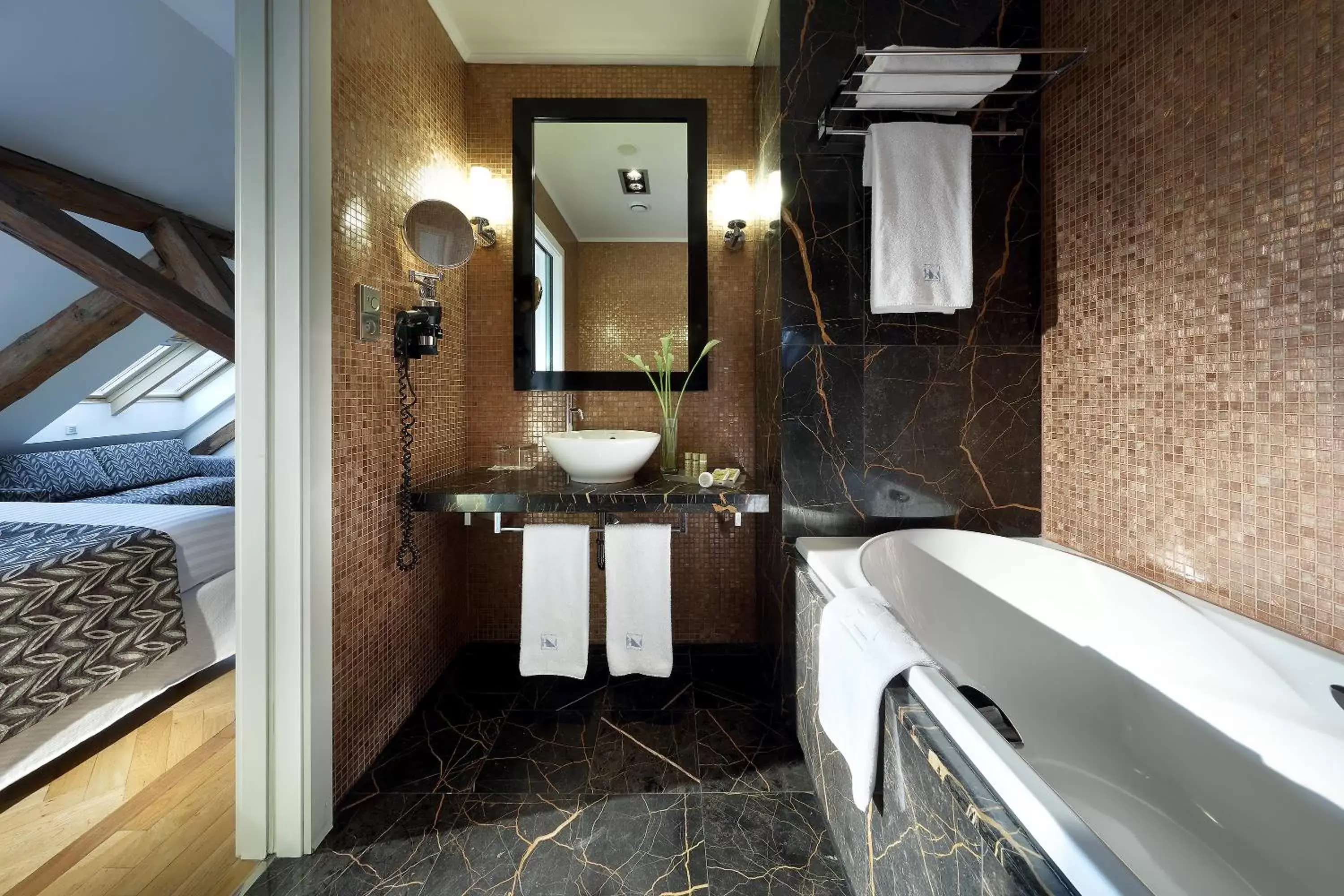 Shower, Bathroom in Eurostars Thalia