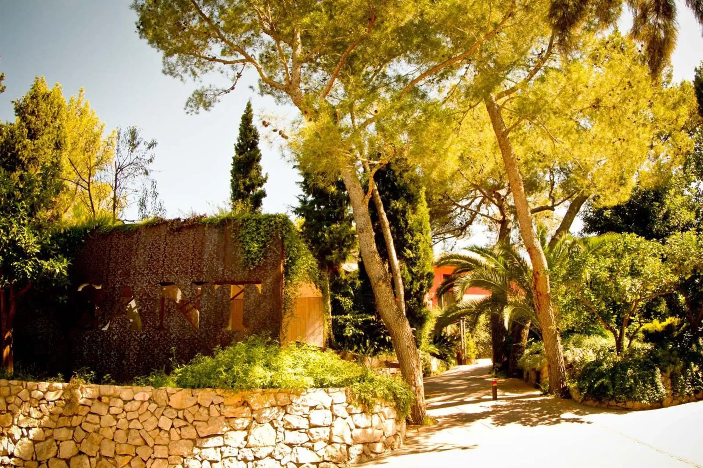 Lobby or reception, Garden in Mont-Sant