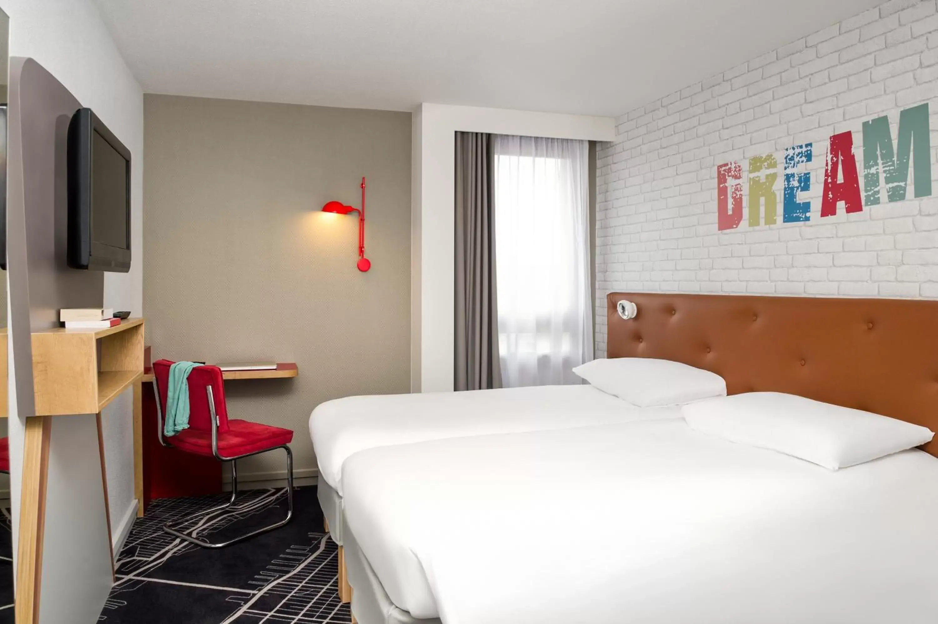 Bed in ibis Styles Chartres Métropole