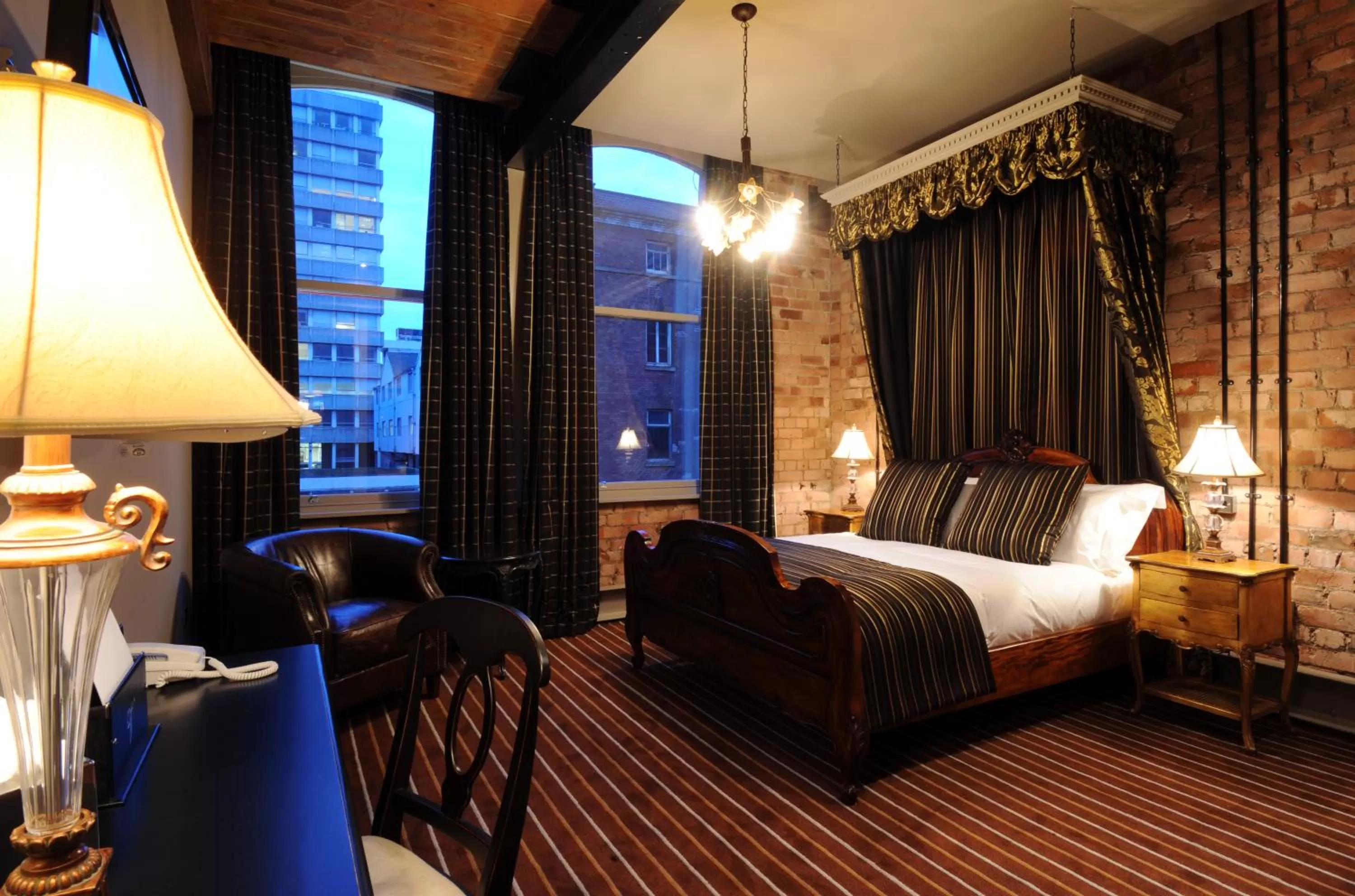 Bed in Velvet Hotel Manchester, WorldHotels Crafted
