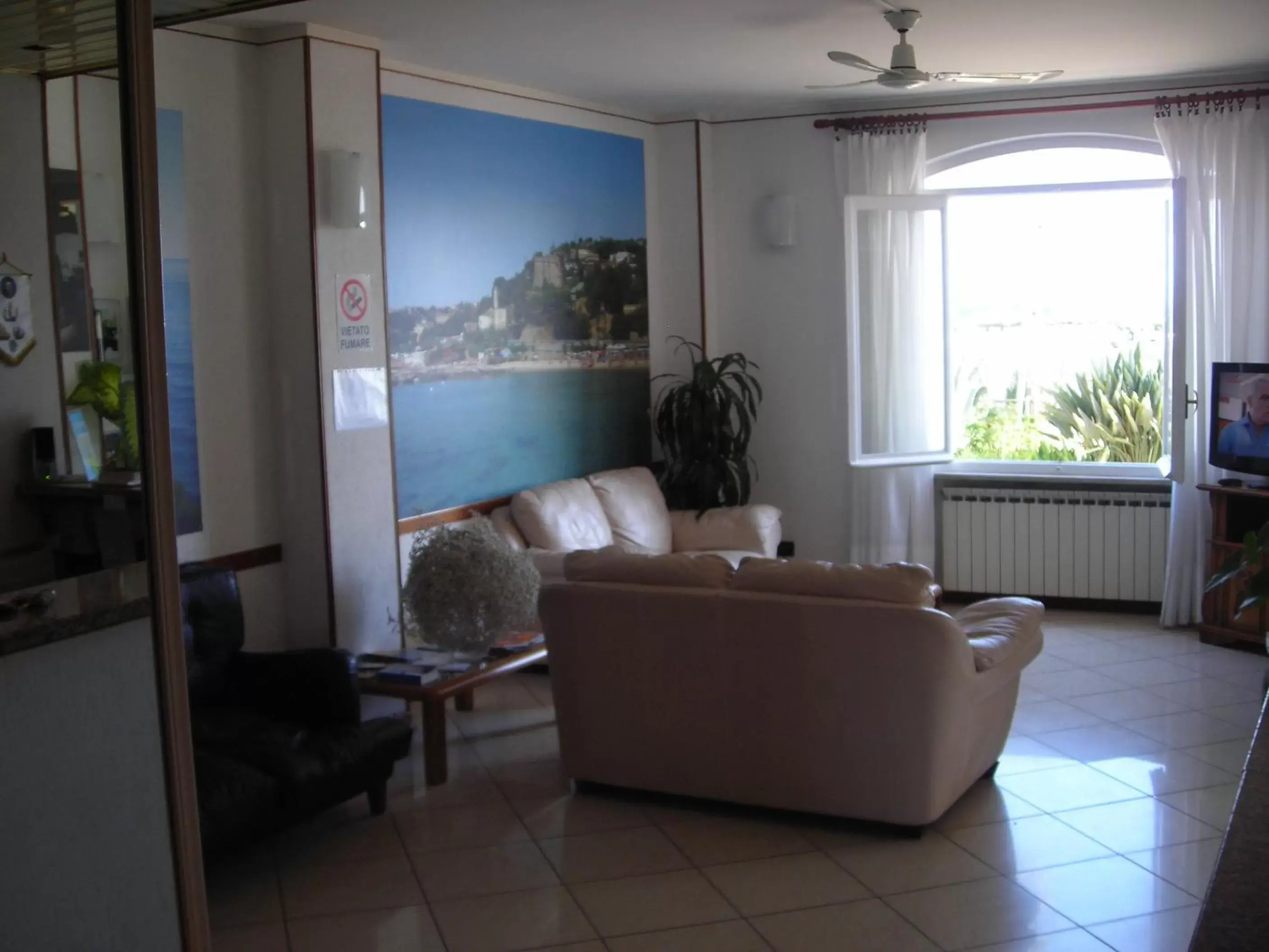 Living room, Seating Area in Albergo Ristorante Lucciola