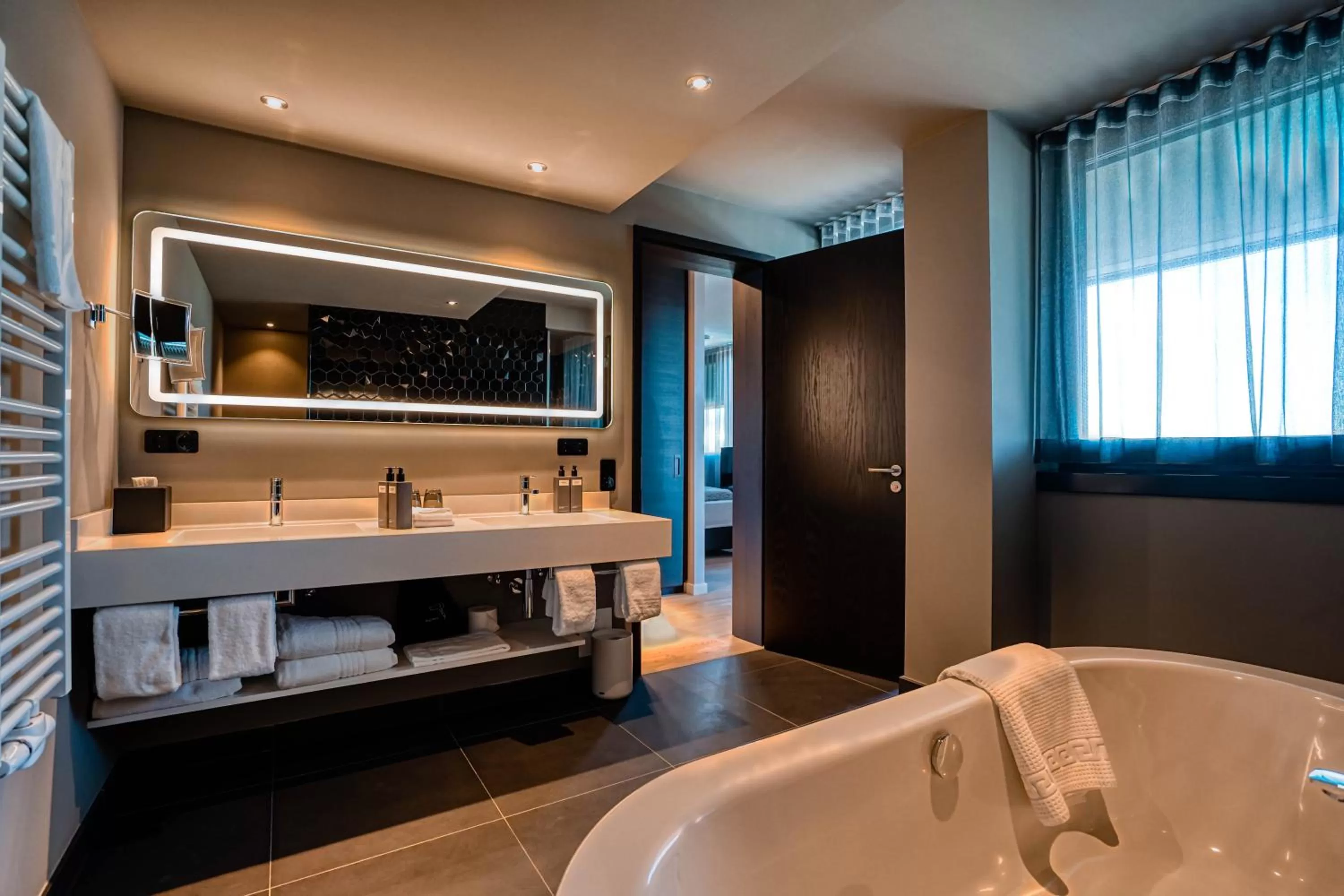 Bathroom in CLOUD No7 APARTMENTS