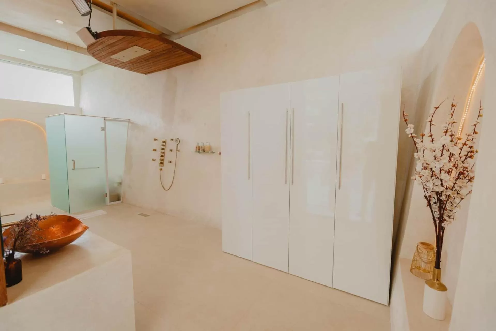 Shower in Villa Cella Bella Ubud