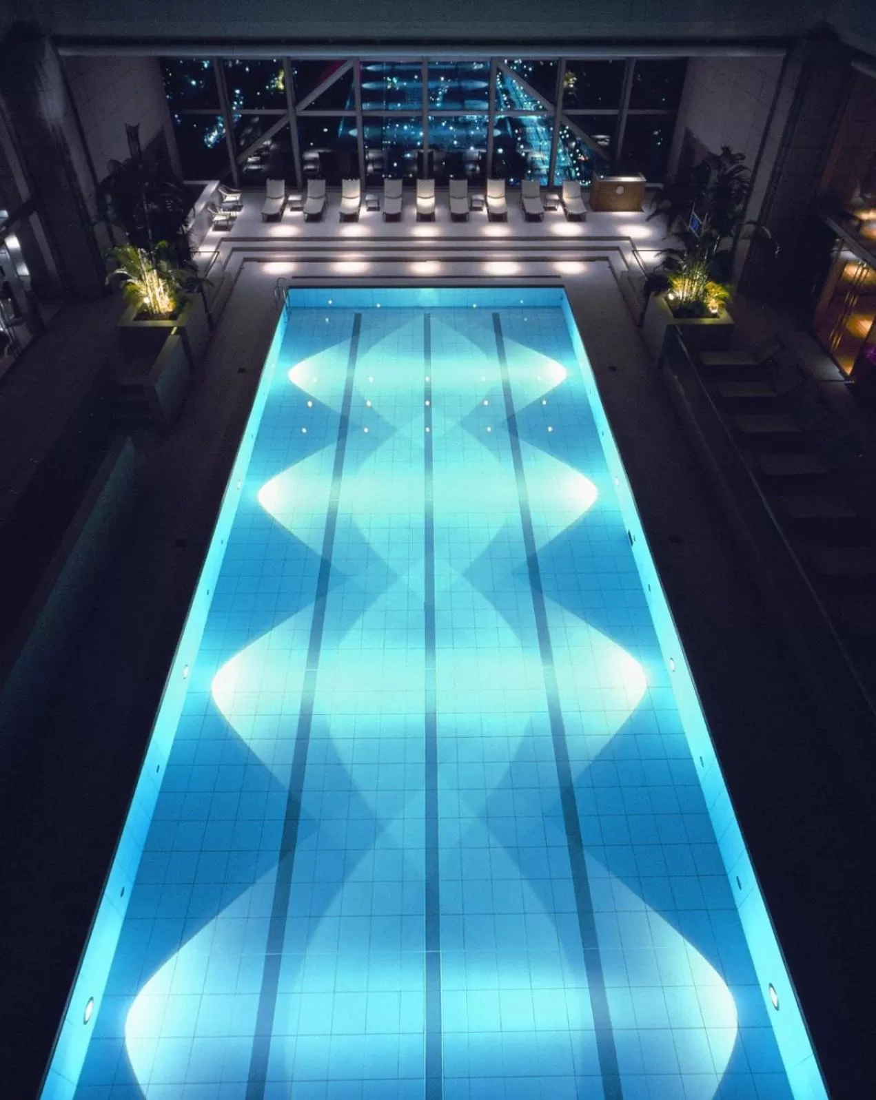 Swimming pool in Park Hyatt Tokyo