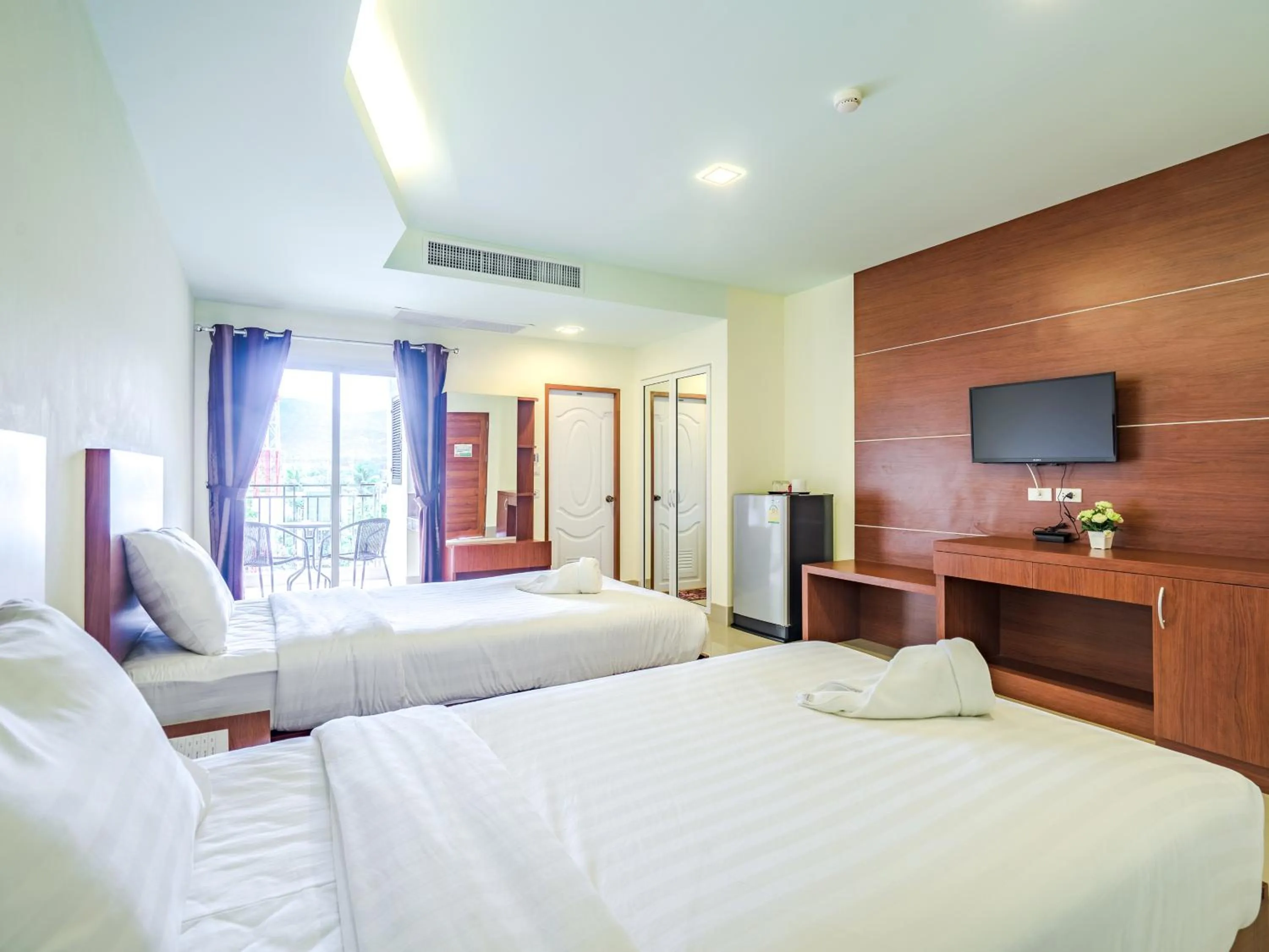 Bedroom, Bed in Smile Residence