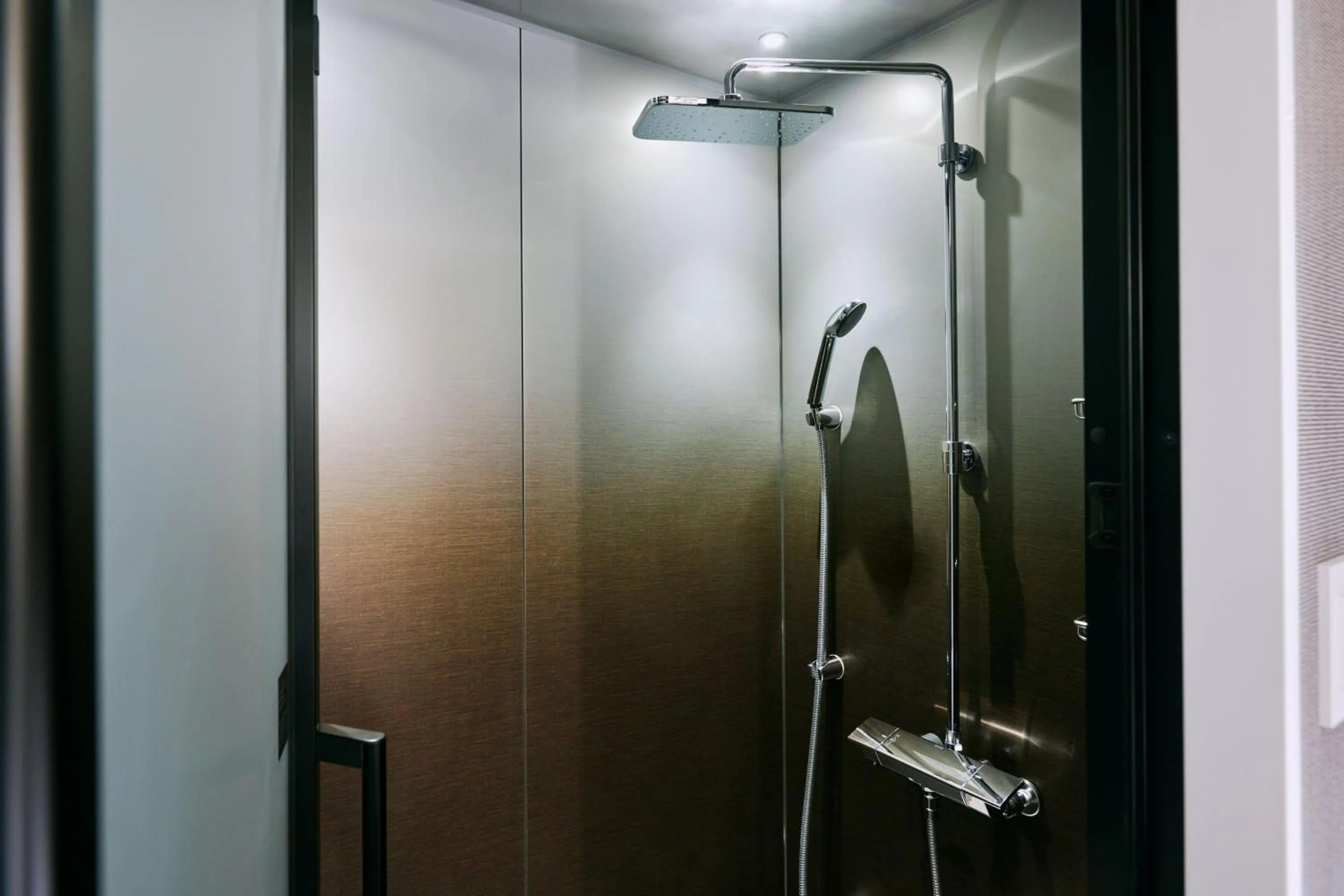 Shower in NOHGA HOTEL AKIHABARA TOKYO