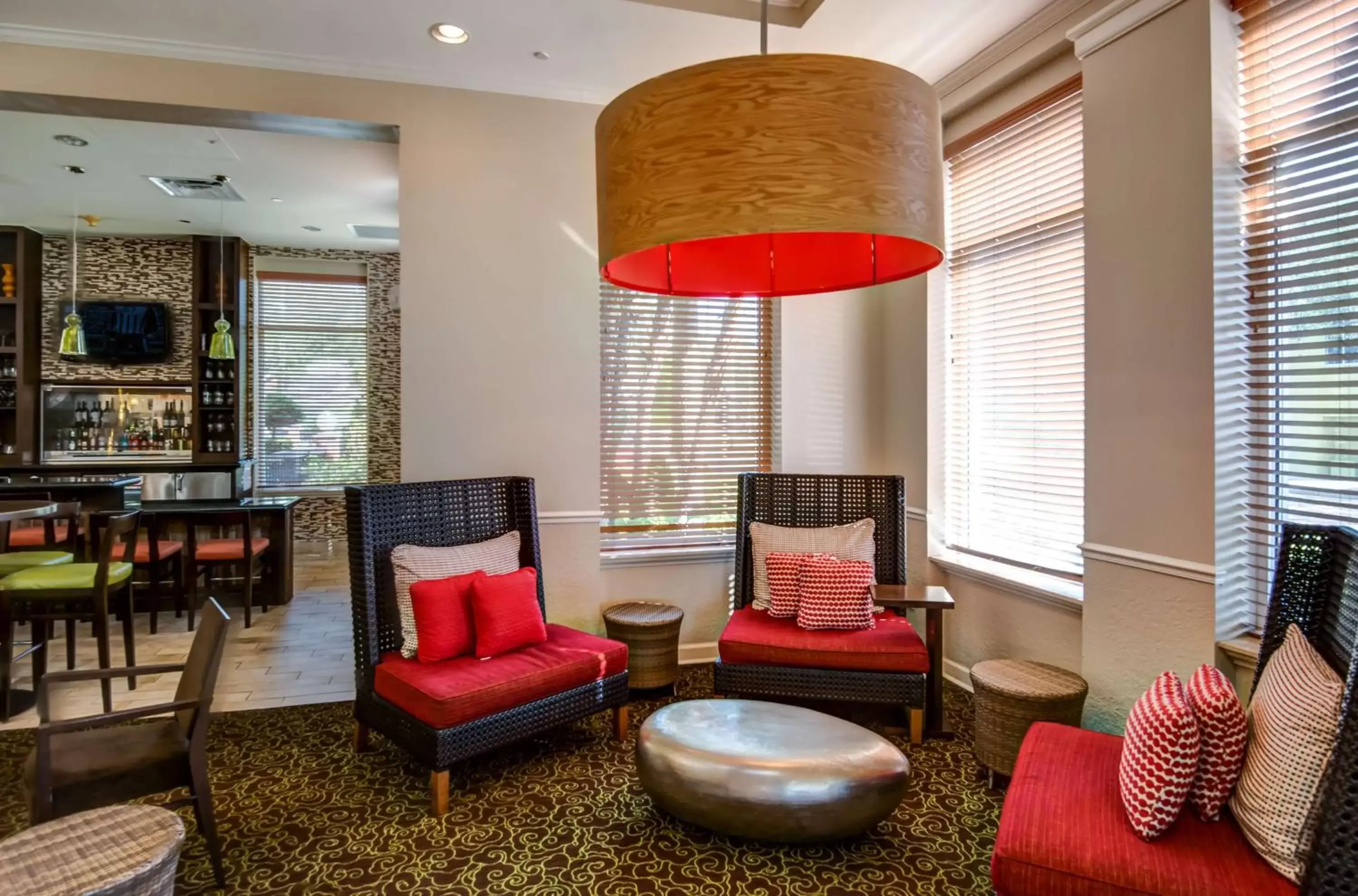 Lounge or bar, Seating Area in Hilton Garden Inn Tampa Ybor Historic District