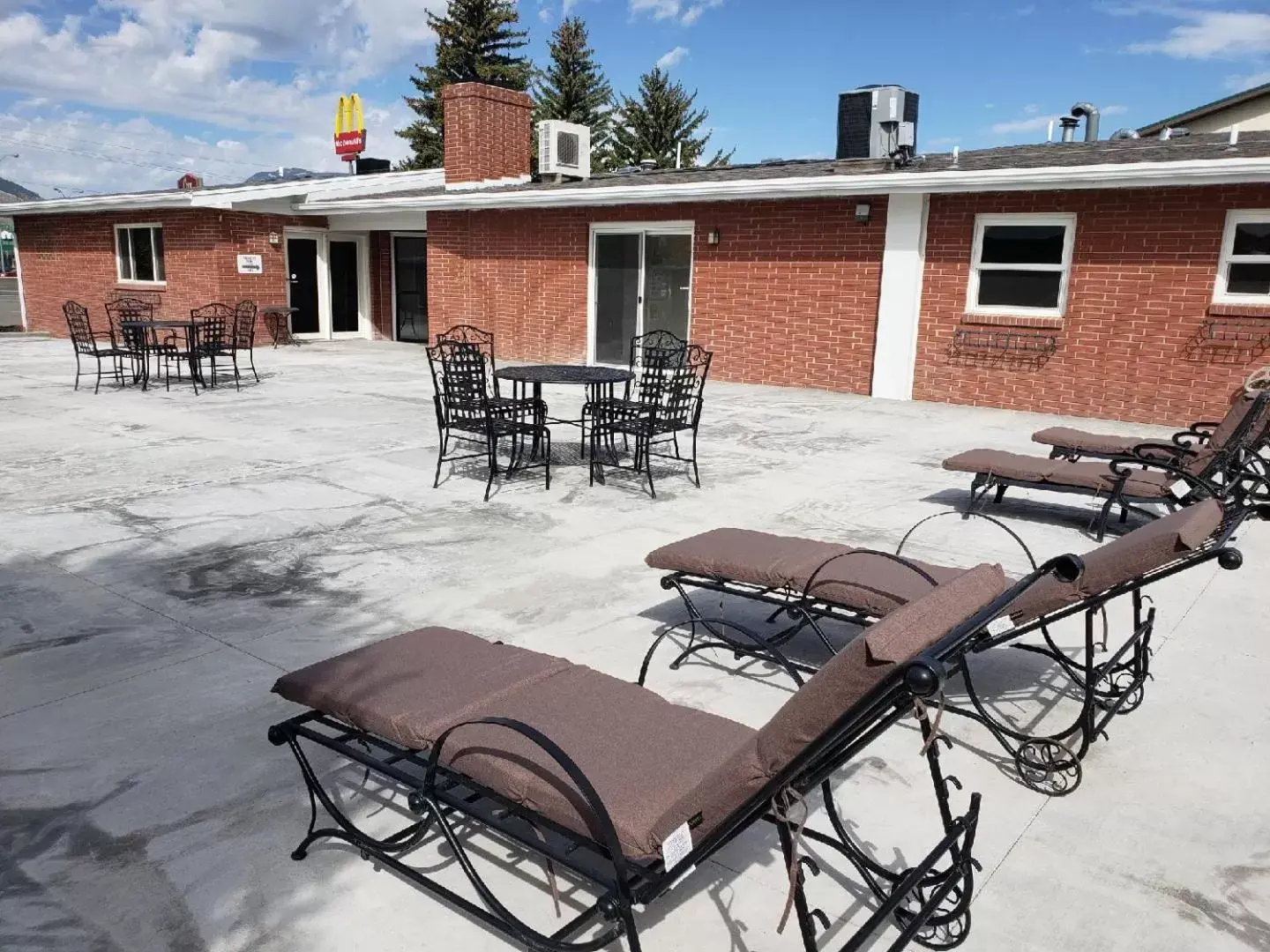 Patio, Patio/Outdoor Area in Cody Legacy Inn & Suites
