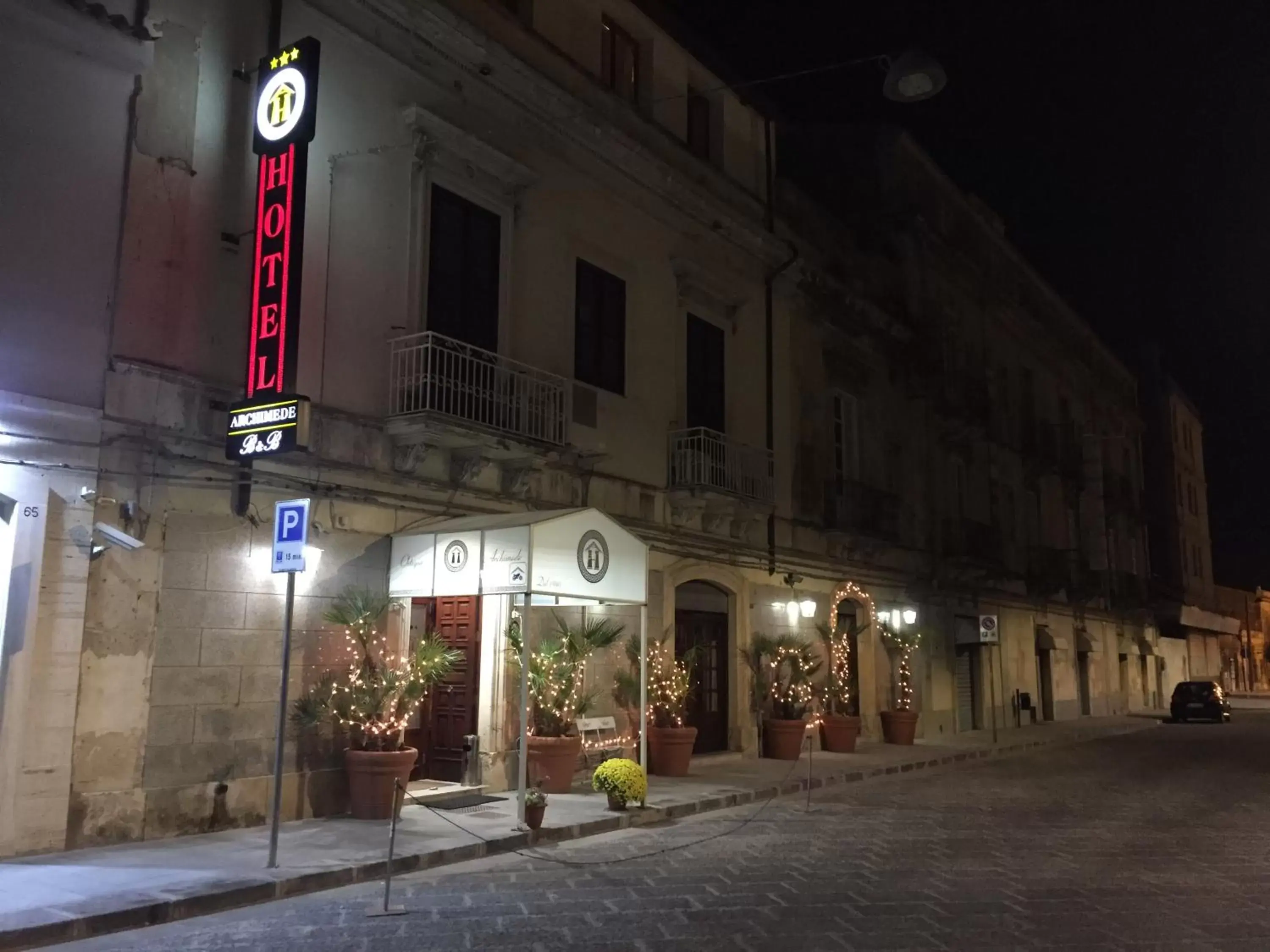 Night, Property Building in Hotel Archimede Ortigia