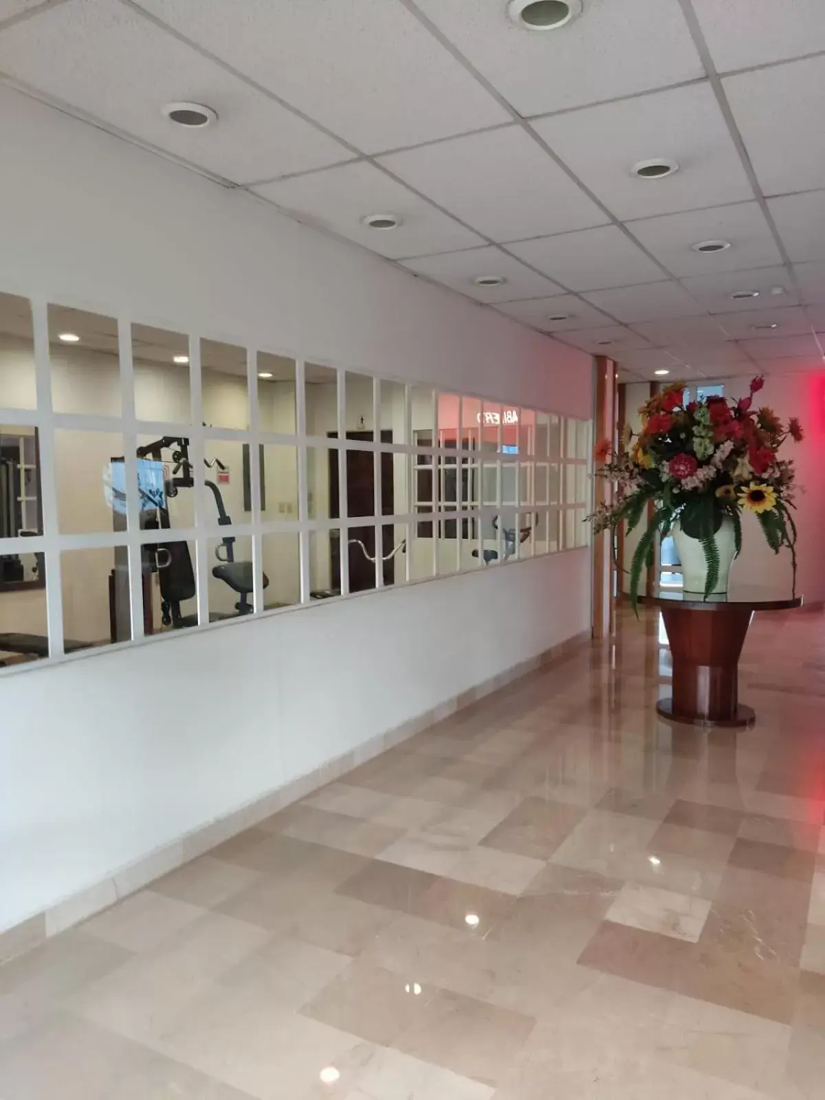 Lobby or reception, Staff in Hotel Oliver Inn - Tlalnepantla