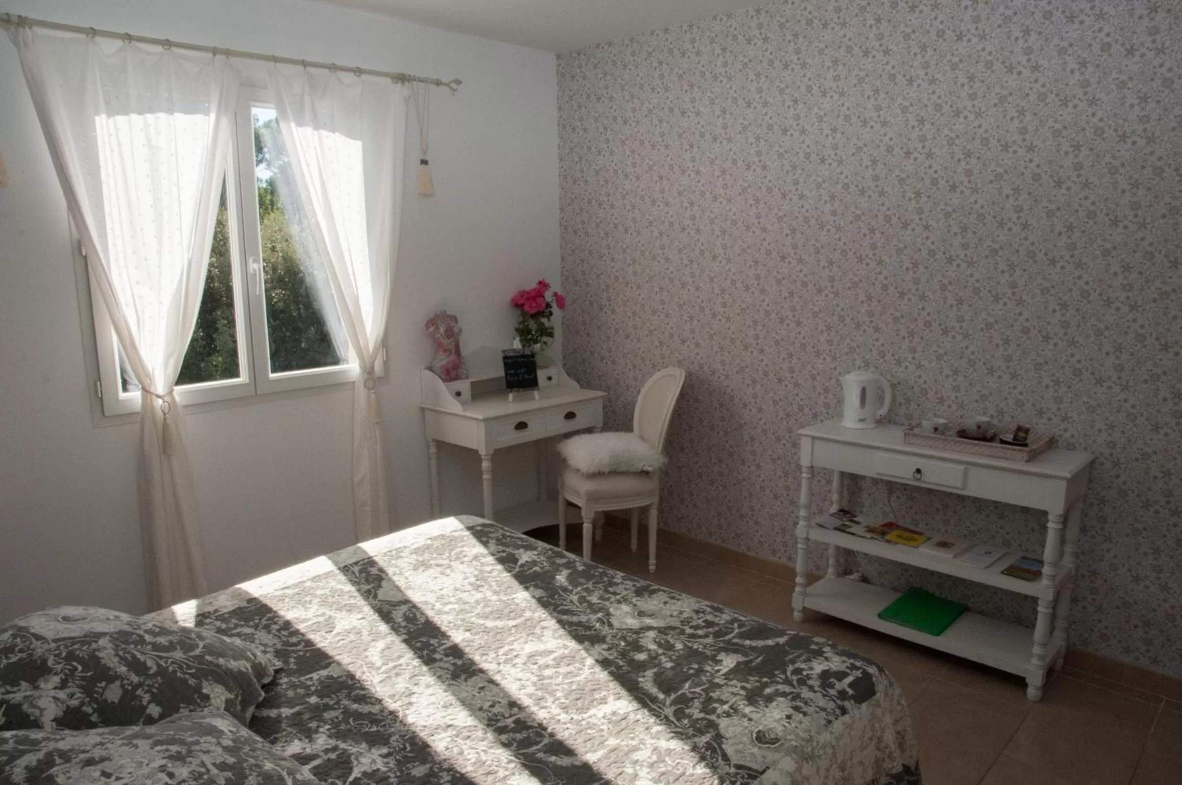 Bedroom, Room Photo in Le Mas Pinède