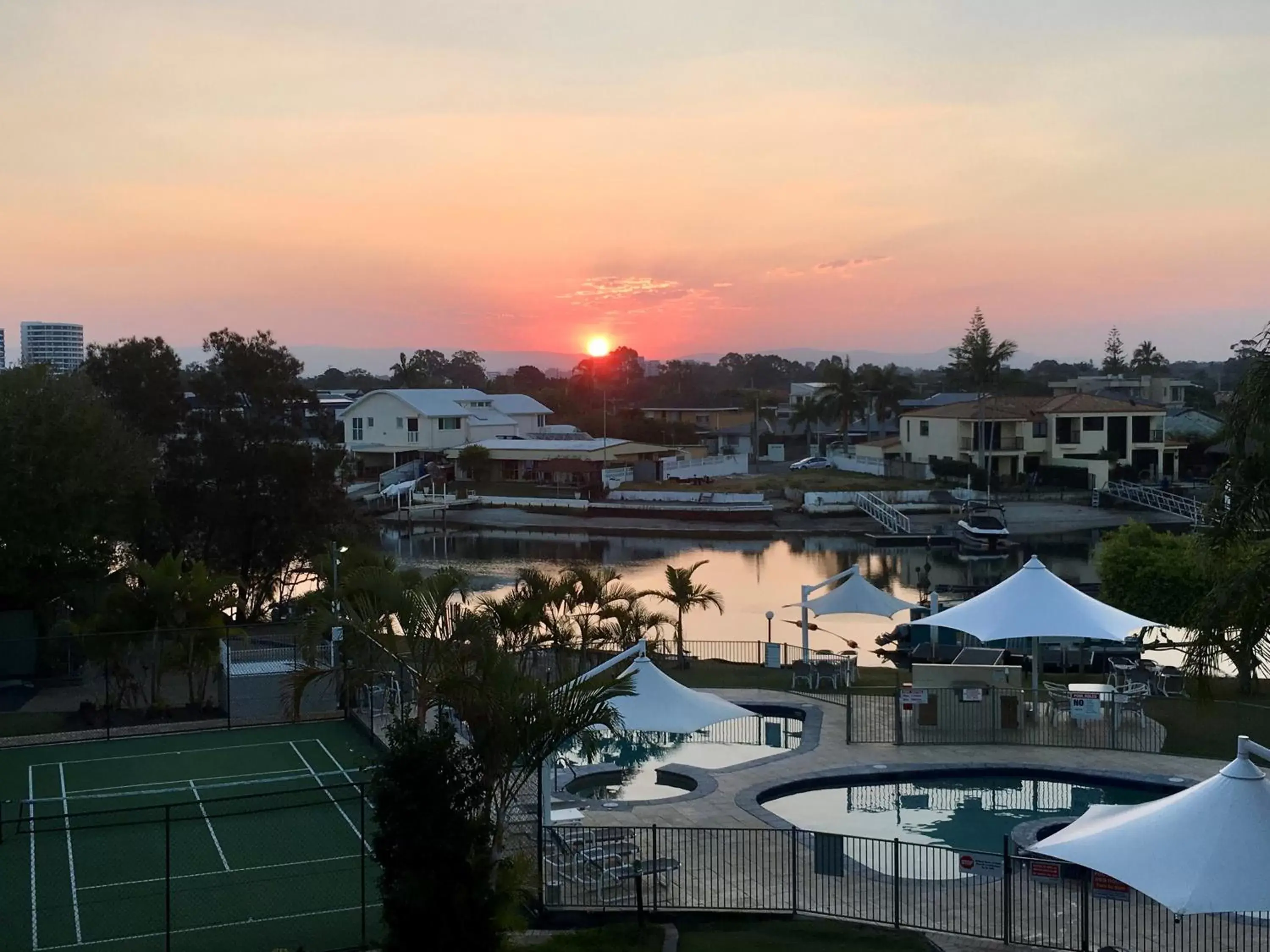 Beach, Sunrise/Sunset in Pelican Cove Apartments