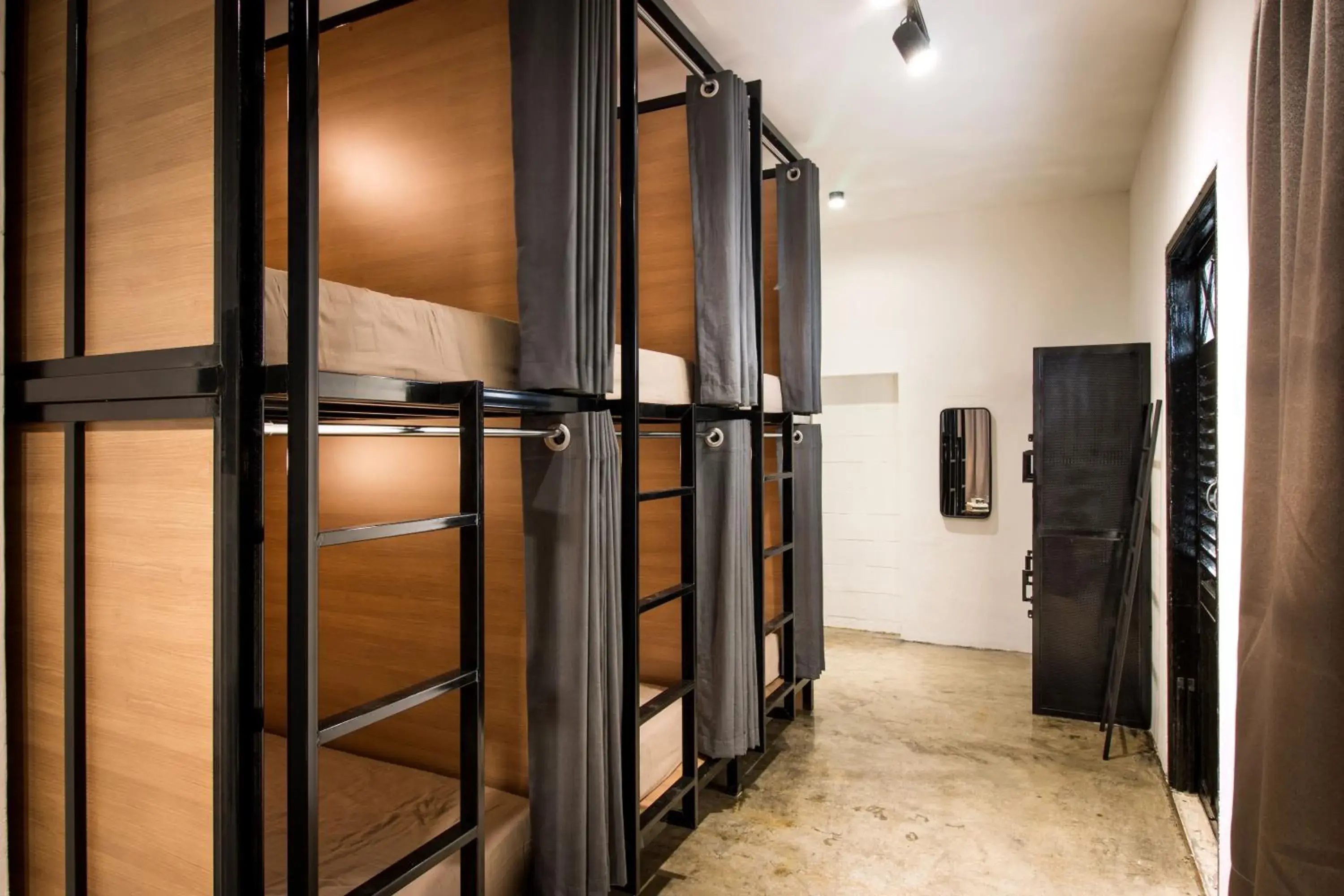 Bed in 6-Bed Mixed Dormitory Room in The Brownstone Hostel & Space