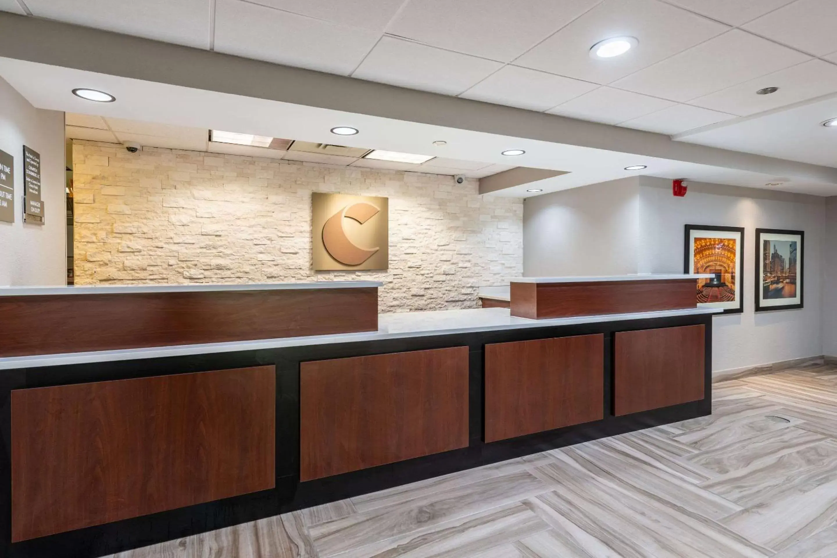 Lobby or reception, Lobby/Reception in Comfort Inn Chicago Schaumburg - O'Hare Airport