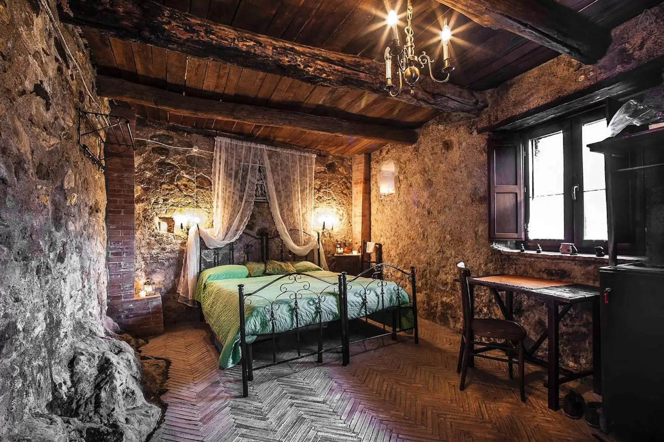 Photo of the whole room, Bed in La Voce del Fiume Dimora di Charme