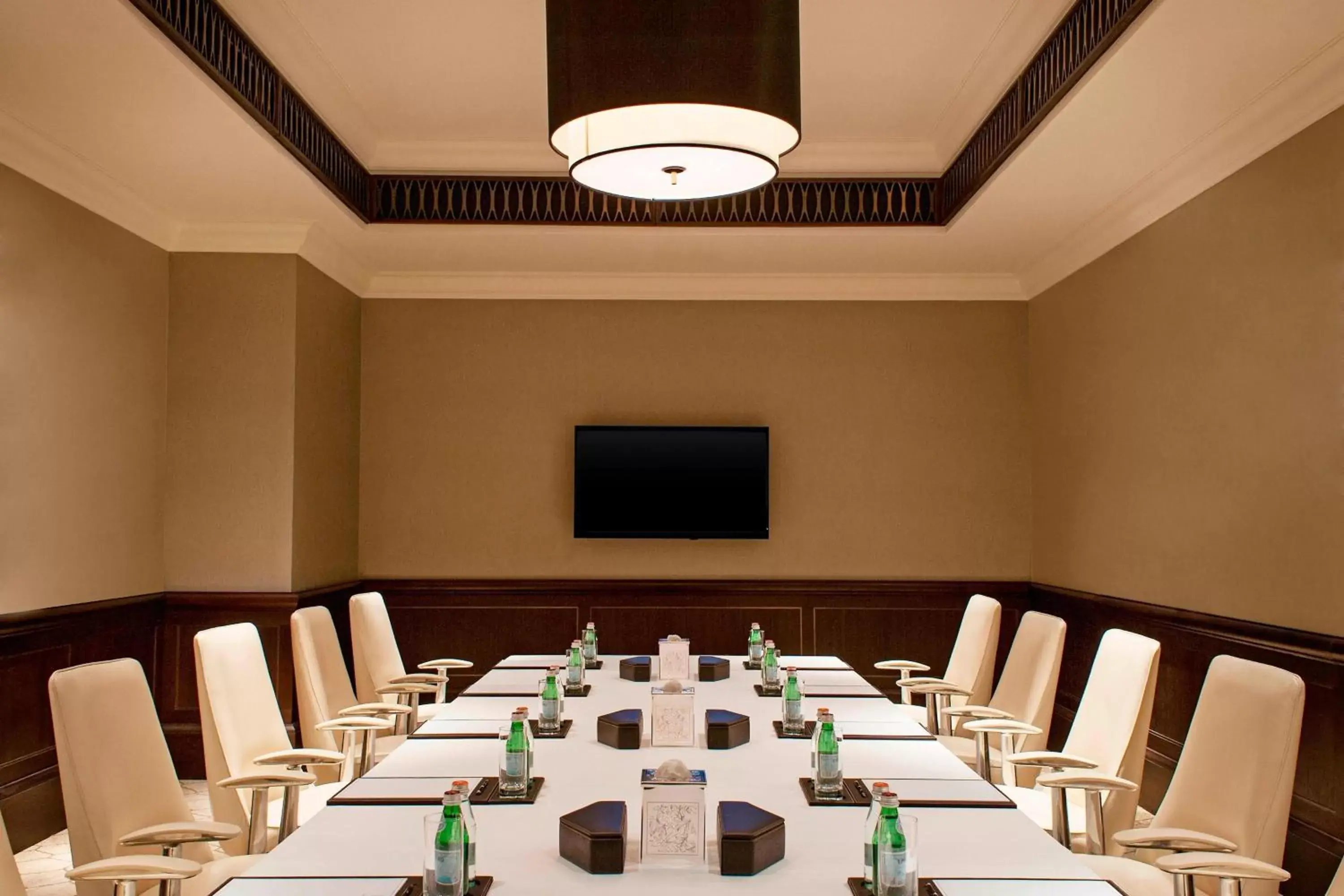 Meeting/conference room in The St. Regis Saadiyat Island Resort, Abu Dhabi