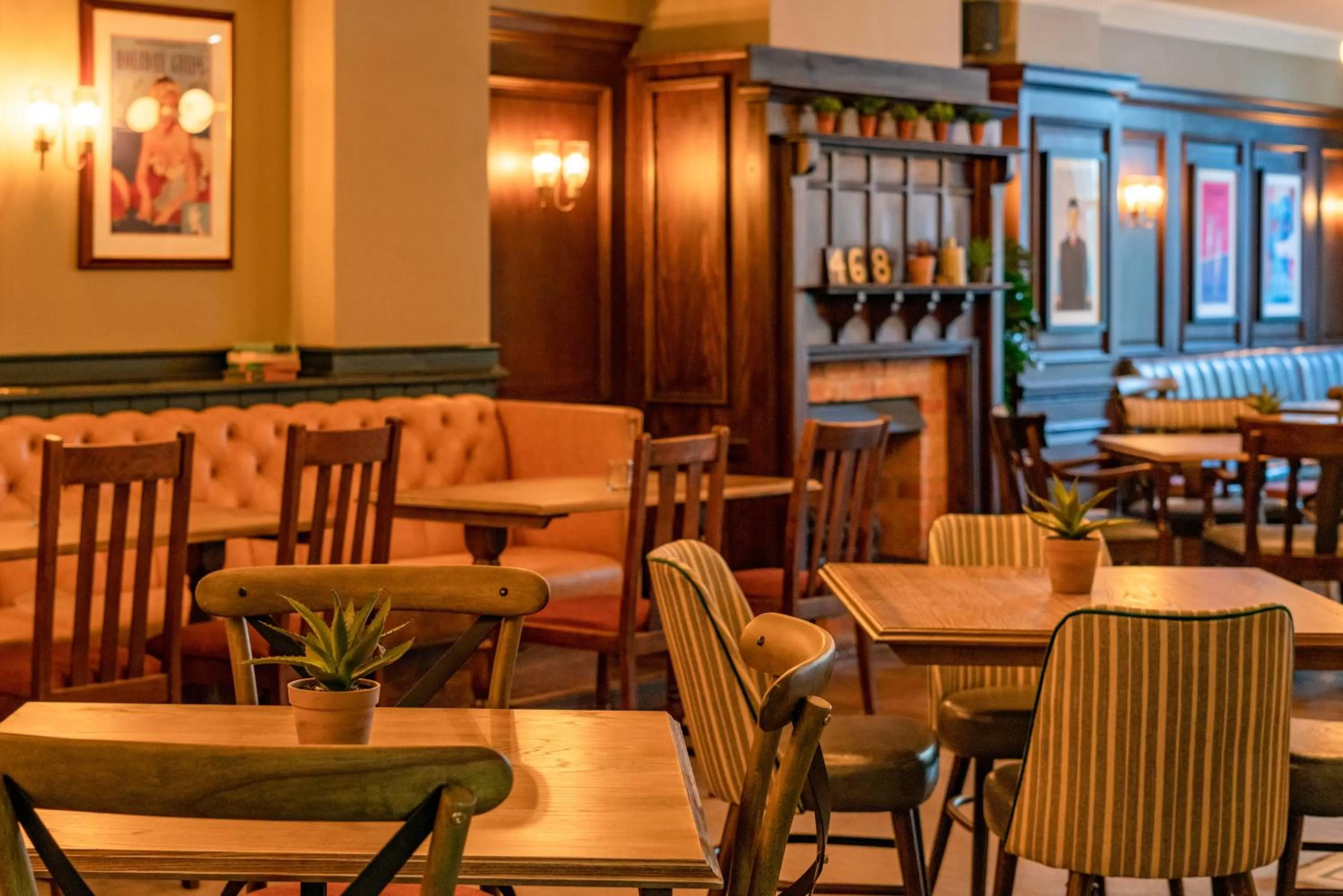 Restaurant/places to eat in The Pavilion Arms