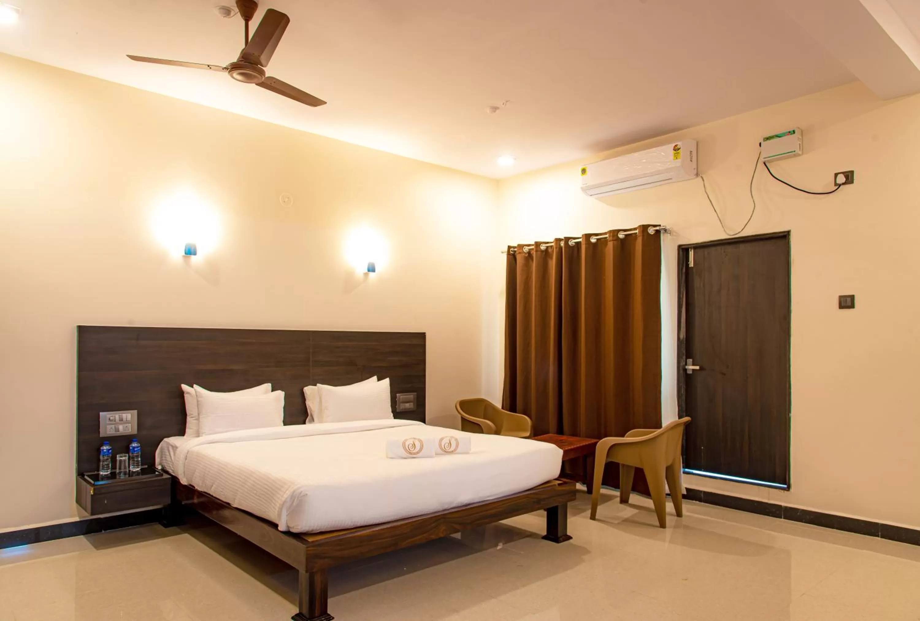Bed in Shreeyog Resort Dandeli