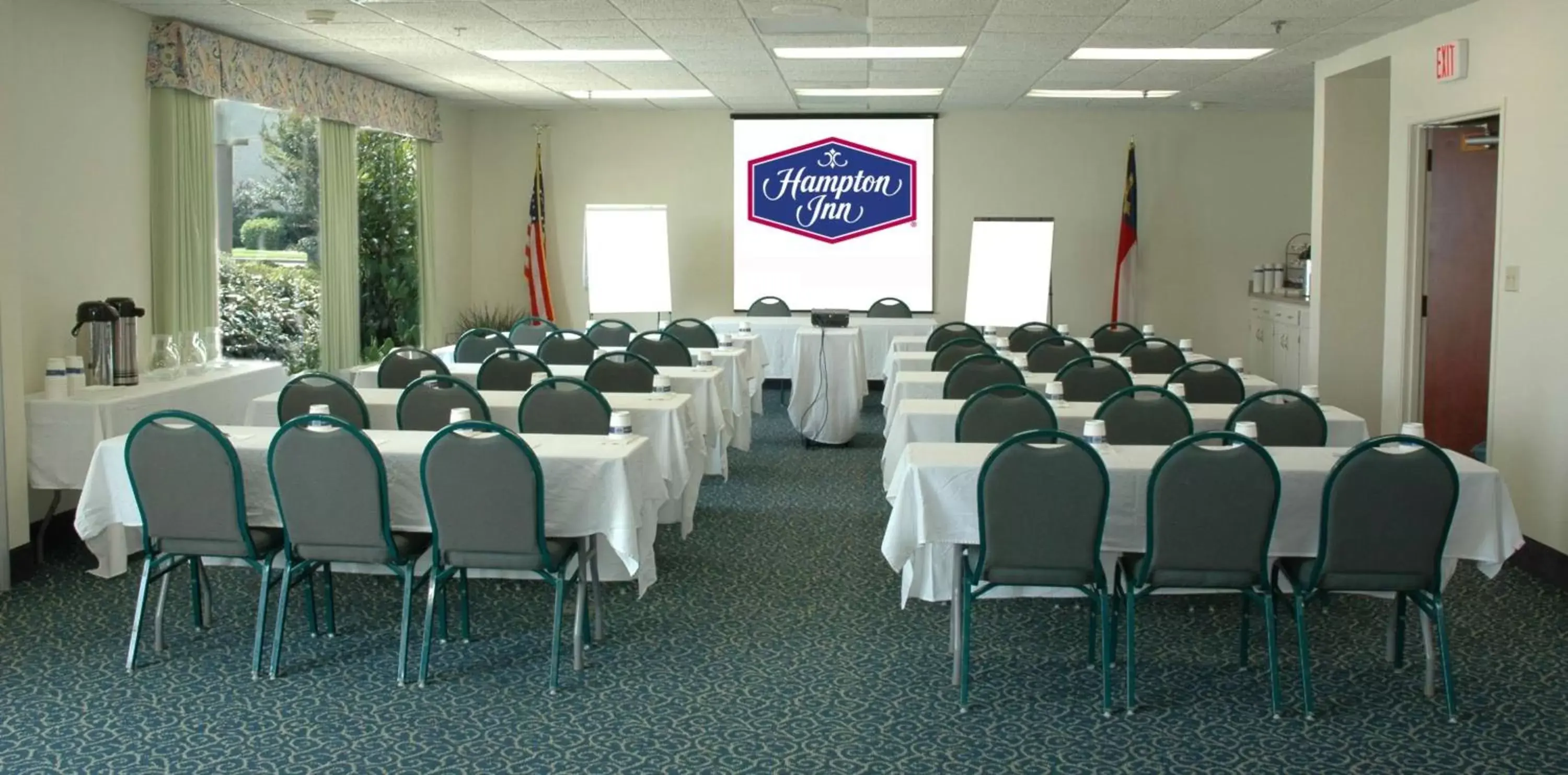 Meeting/conference room in Hampton Inn Morehead City