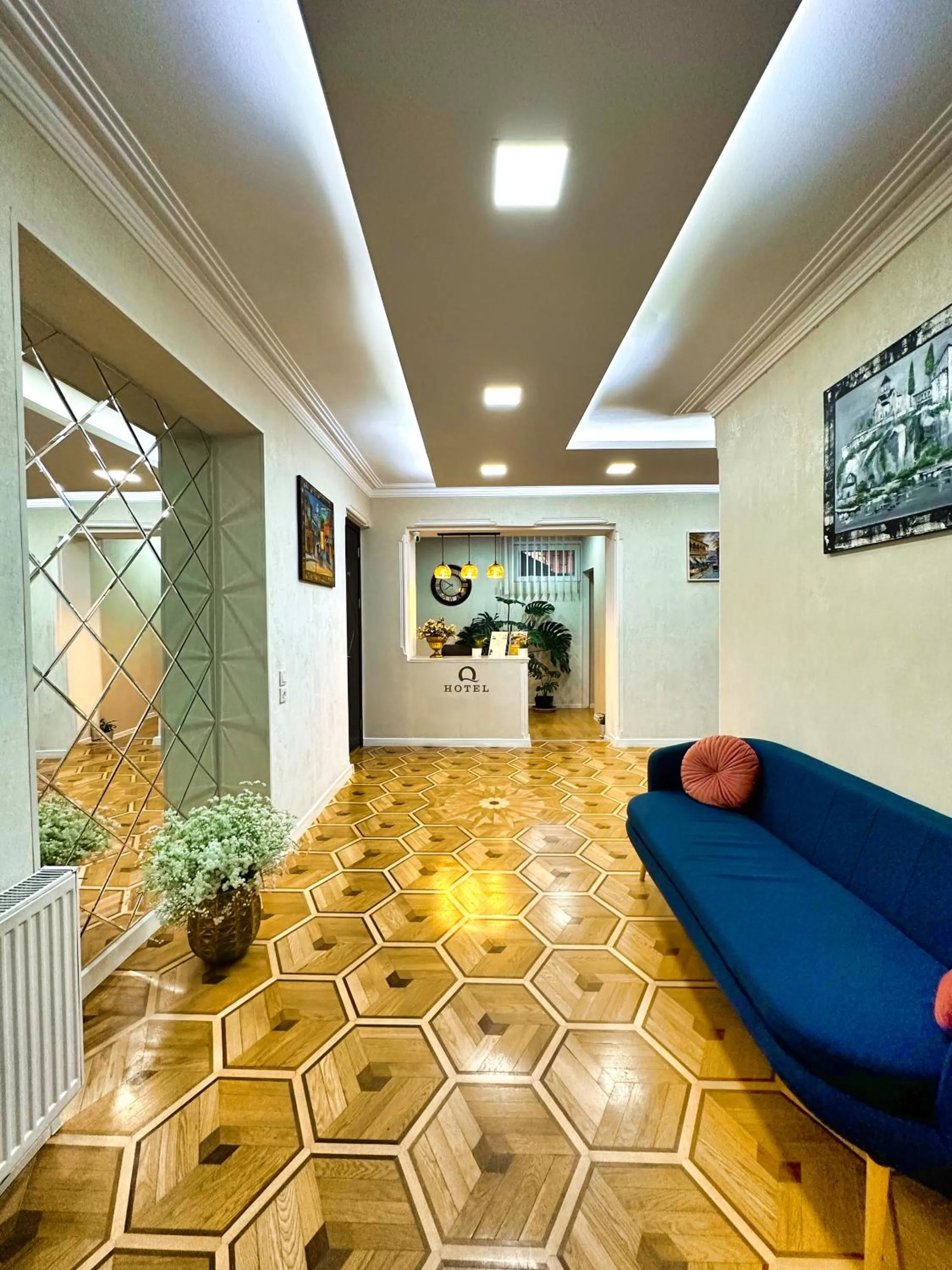 Living room in Metekhi View Hotel