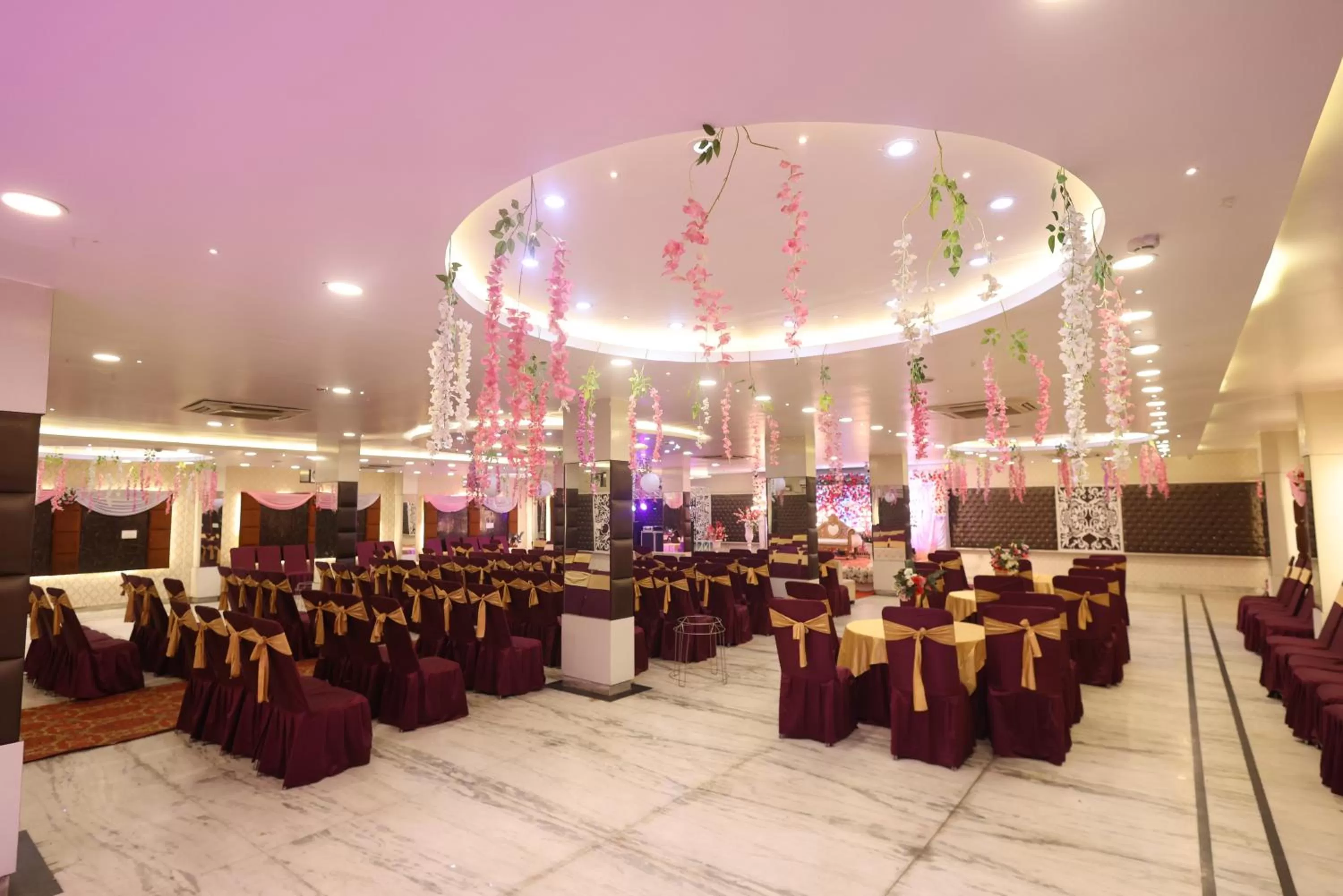 wedding, Banquet Facilities in Hotel The Leaf - Gomti Nagar Lucknow
